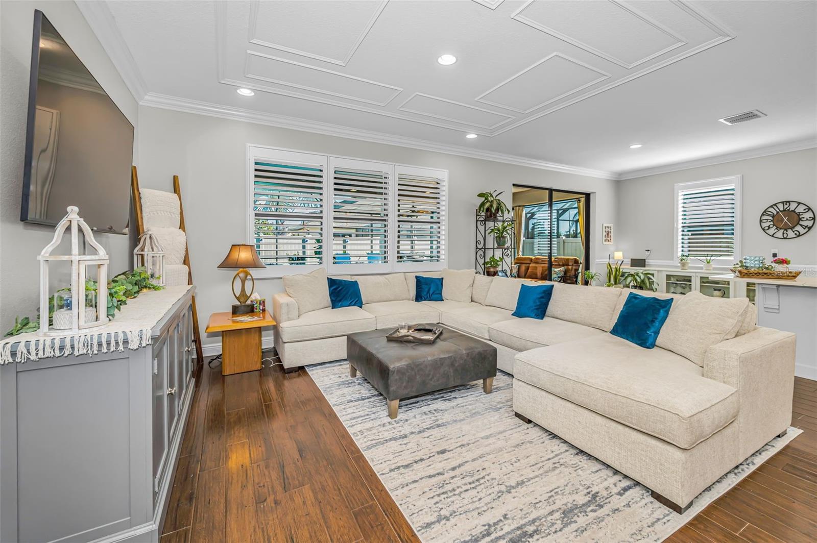 8449 BLUEVINE SKY DR, LAND O LAKES, FL, 34637