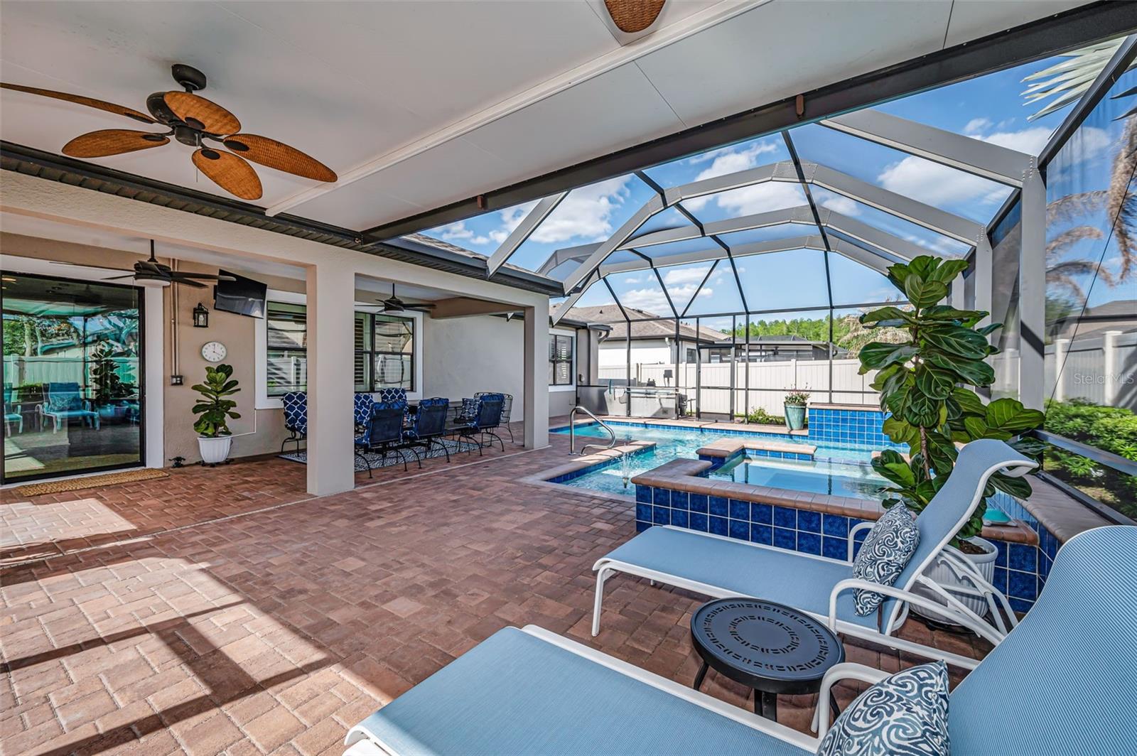 8449 BLUEVINE SKY DR, LAND O LAKES, FL, 34637