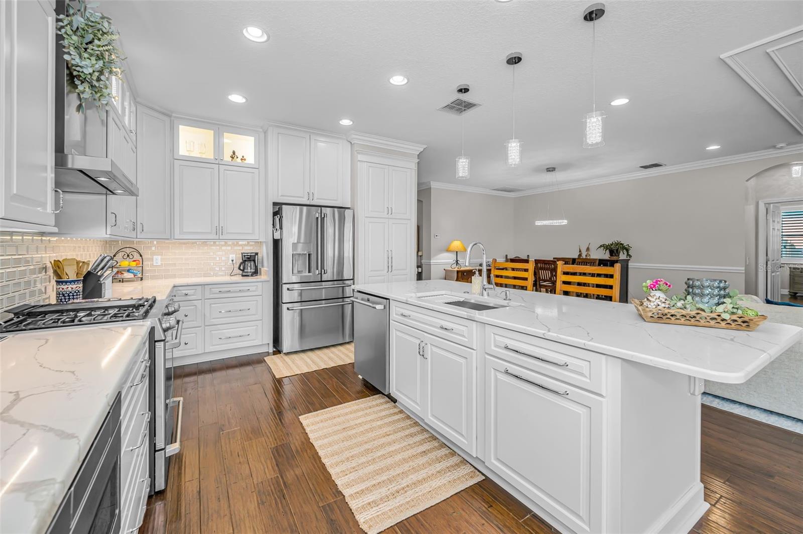 8449 BLUEVINE SKY DR, LAND O LAKES, FL, 34637