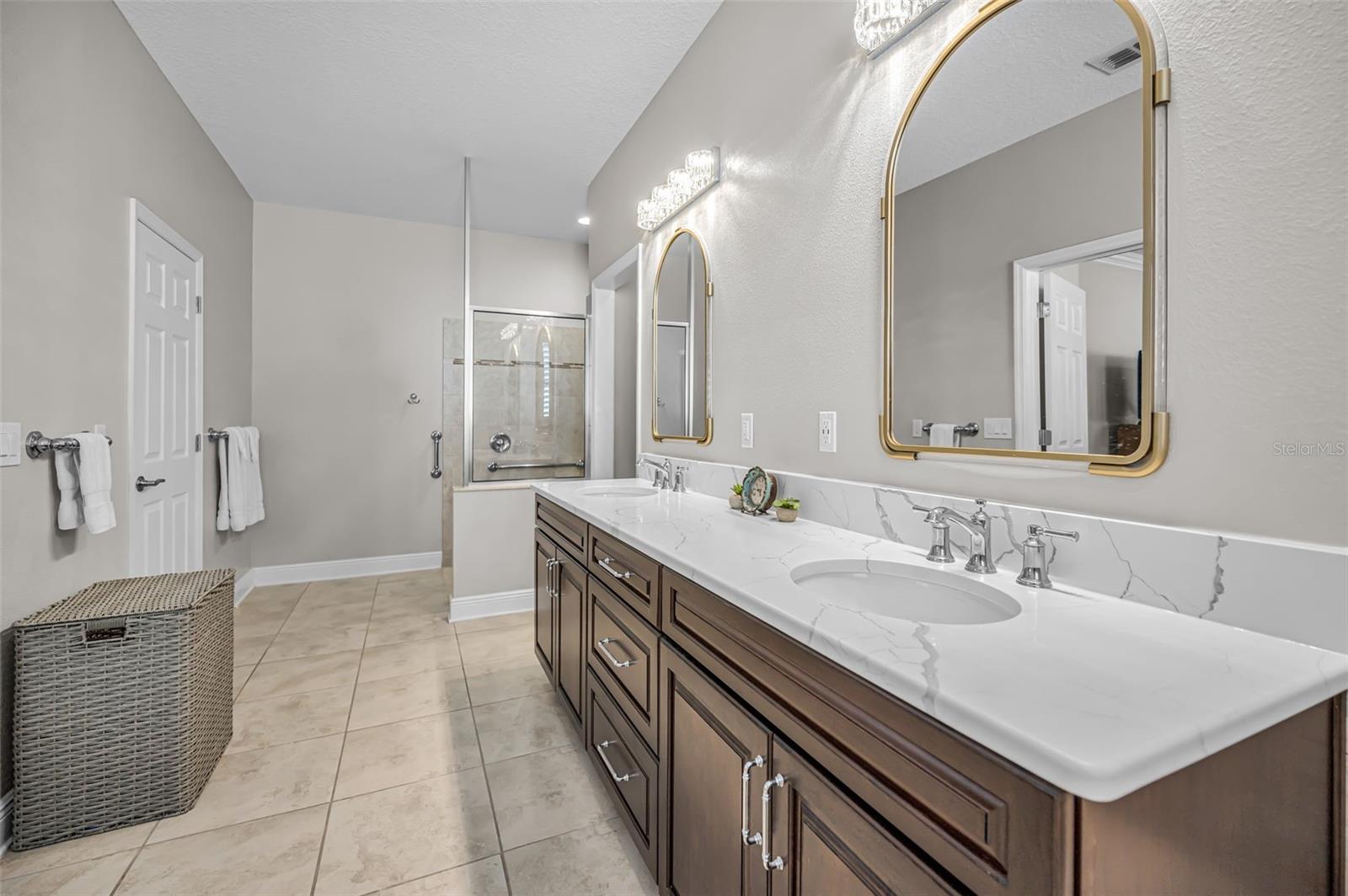 8449 BLUEVINE SKY DR, LAND O LAKES, FL, 34637