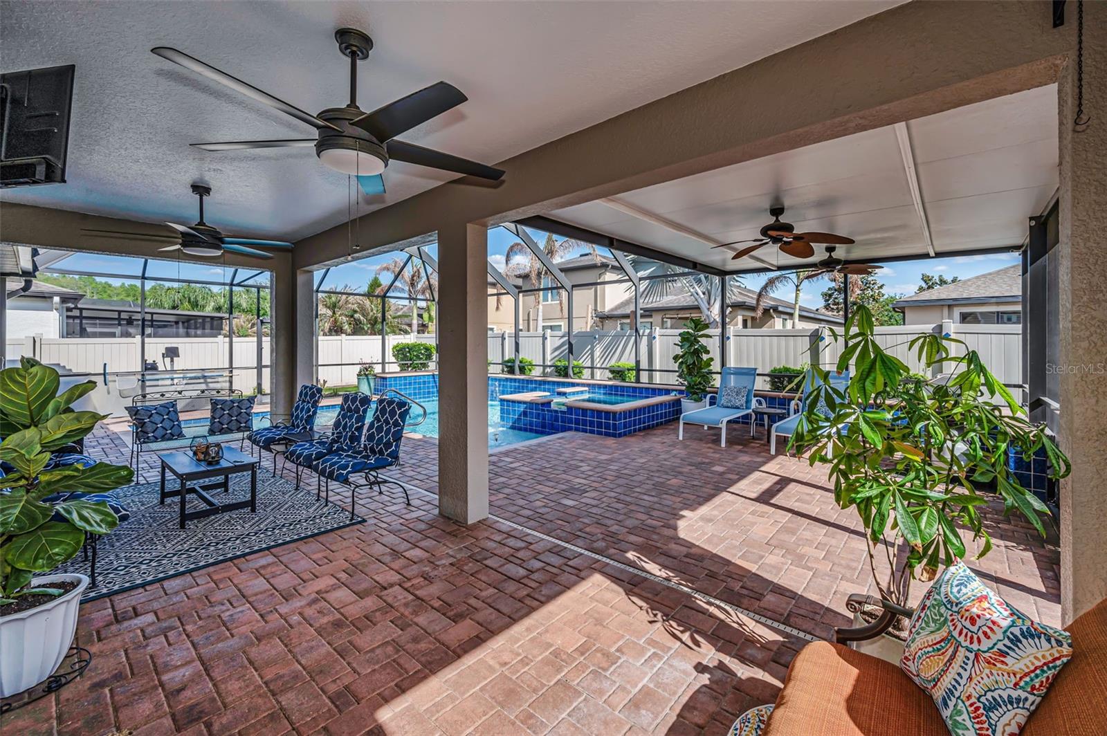 8449 BLUEVINE SKY DR, LAND O LAKES, FL, 34637