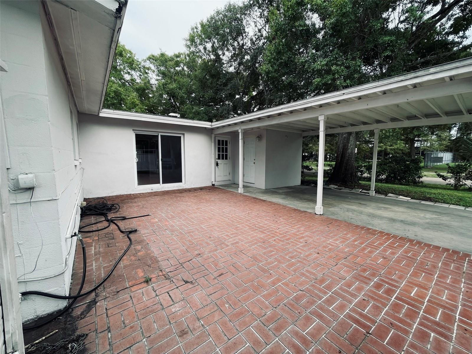 1039 S FRANKLAND RD, TAMPA, FL, 33629