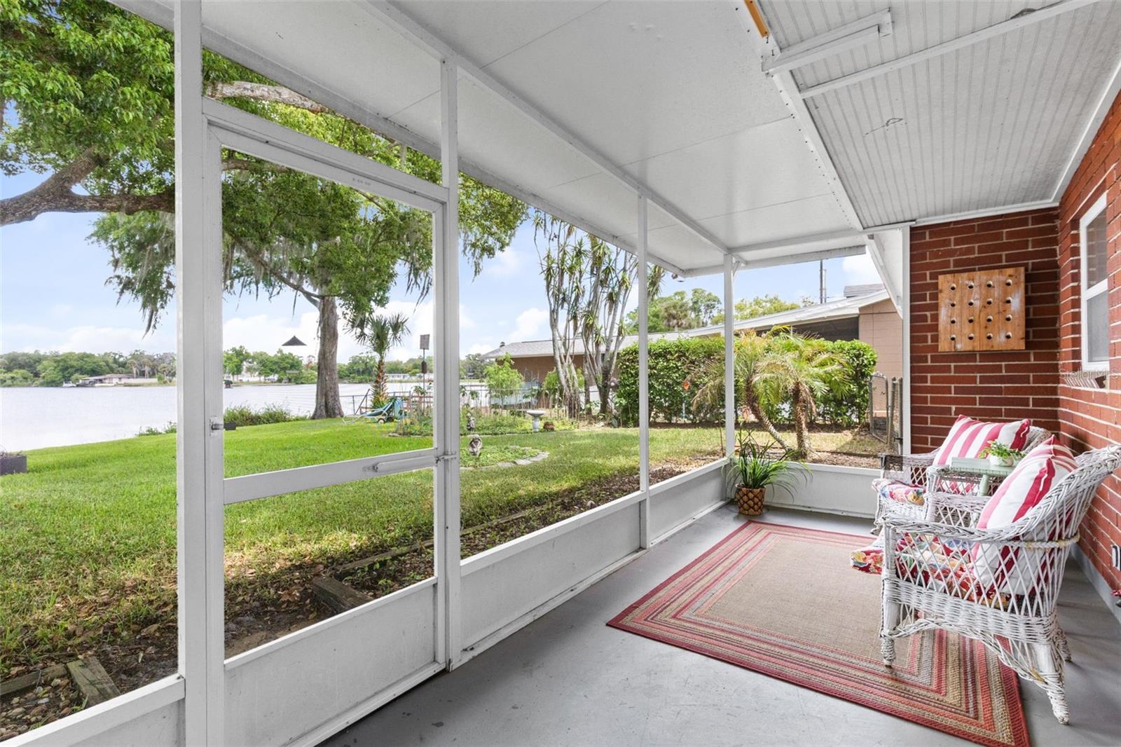 620 LAKE DR, OVIEDO, FL, 32766