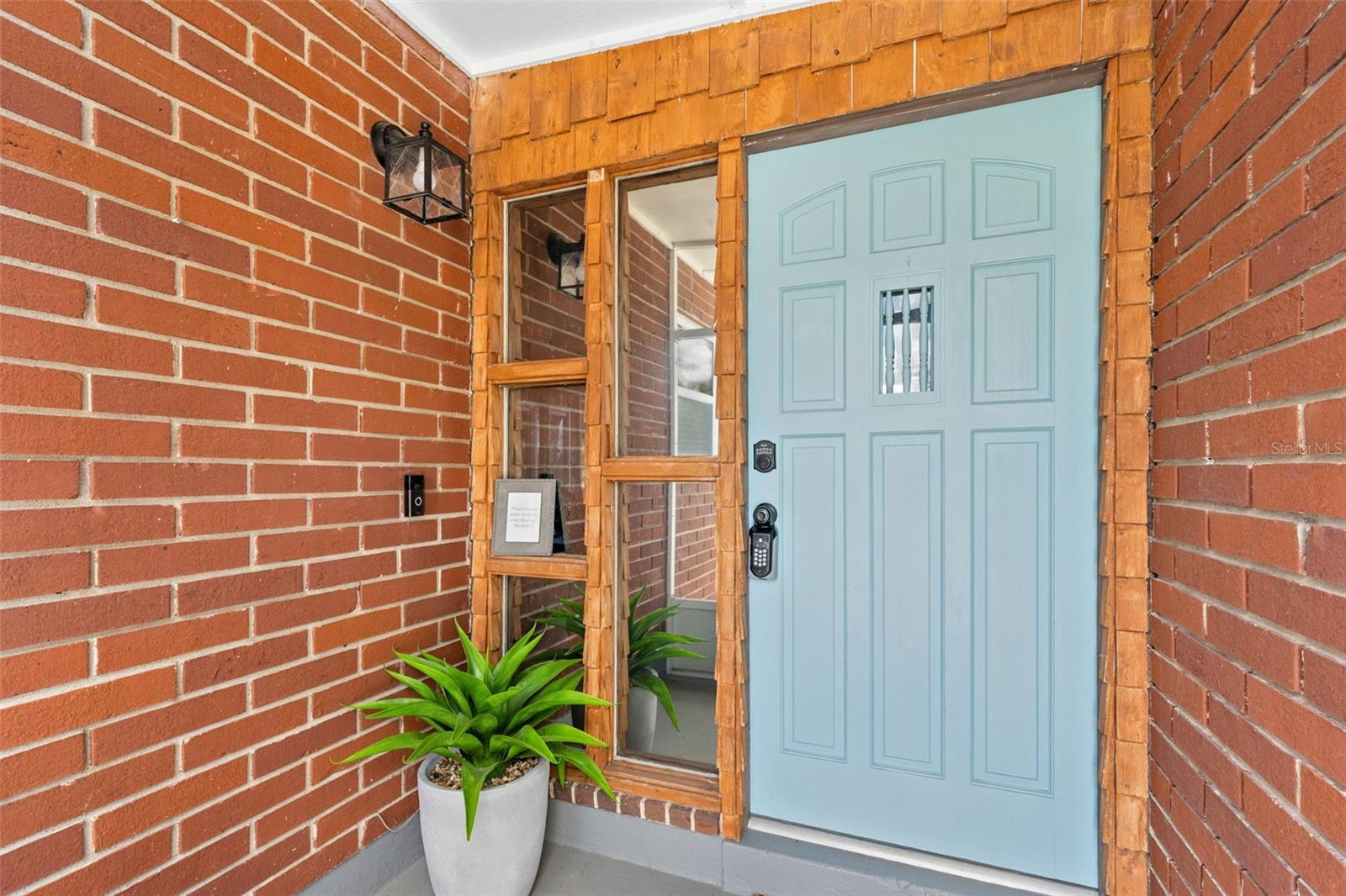 620 LAKE DR, OVIEDO, FL, 32766