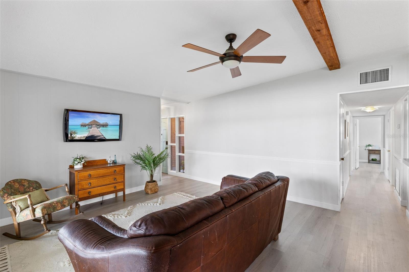 620 LAKE DR, OVIEDO, FL, 32766