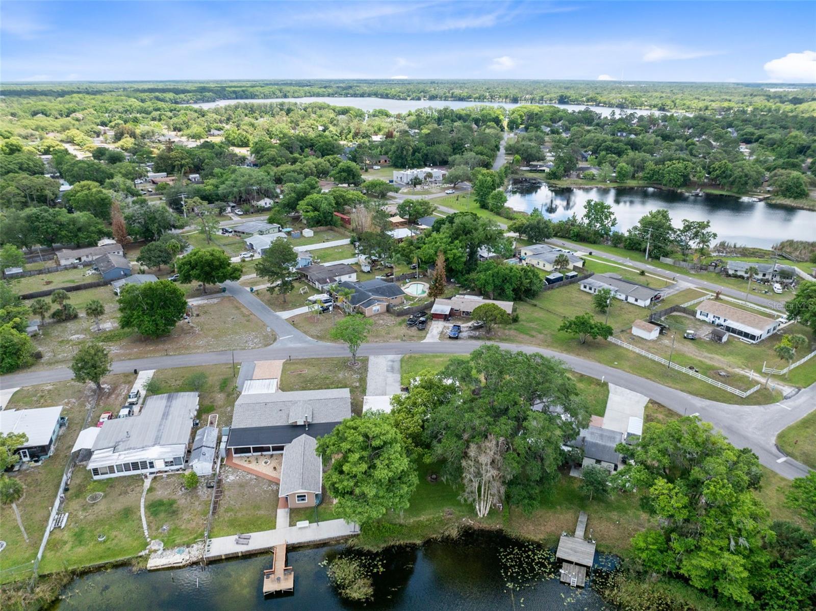 620 LAKE DR, OVIEDO, FL, 32766