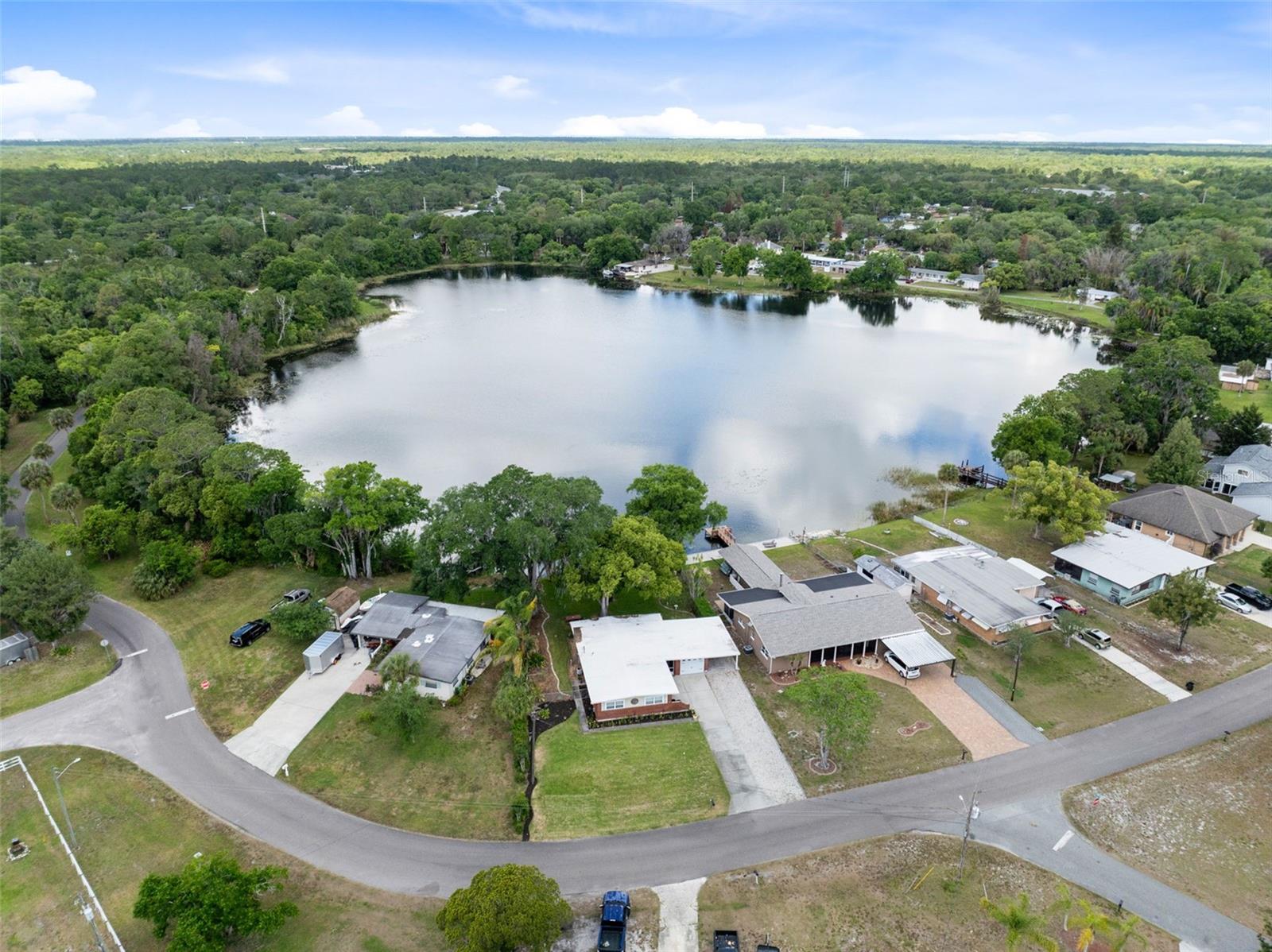 620 LAKE DR, OVIEDO, FL, 32766