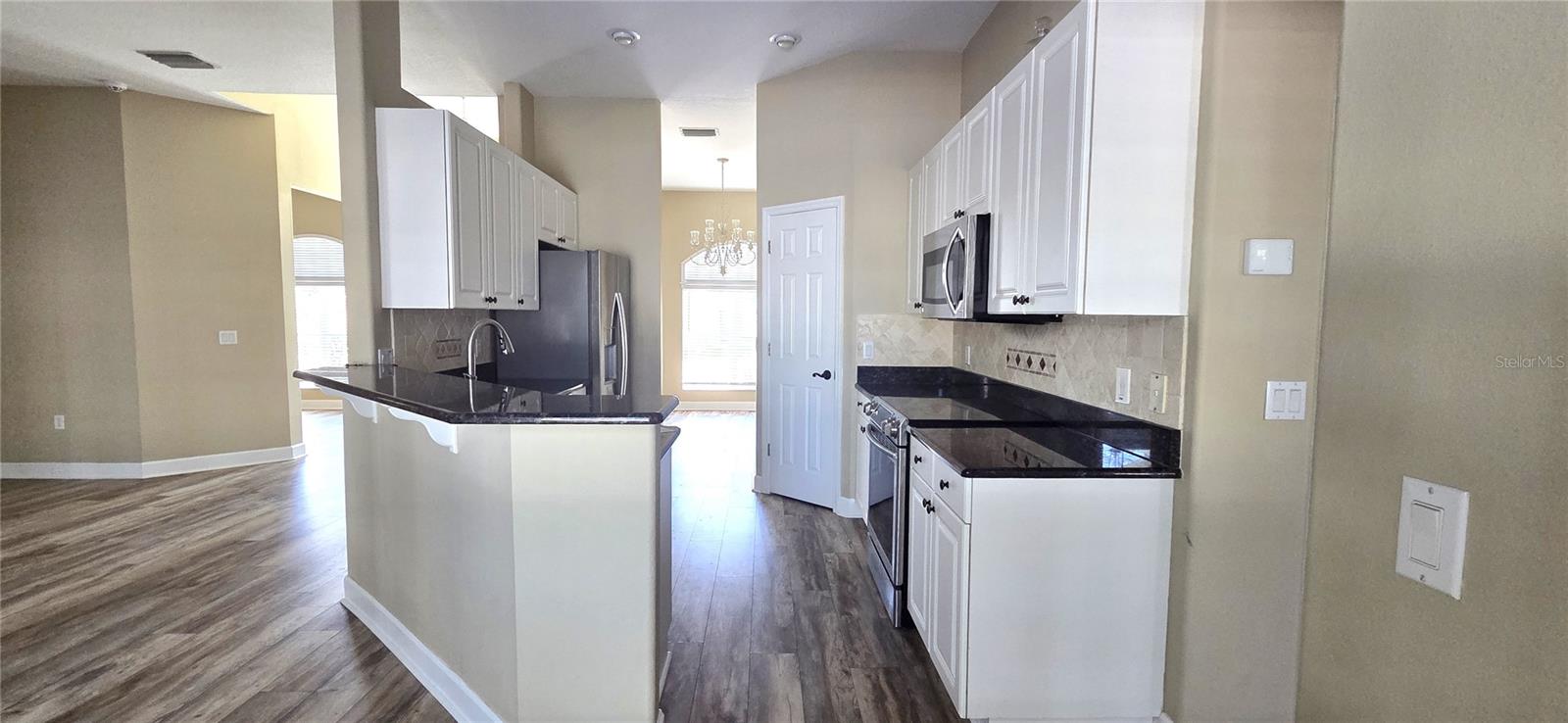 5352 CAMBERLEA AVE, ZEPHYRHILLS, FL, 33541