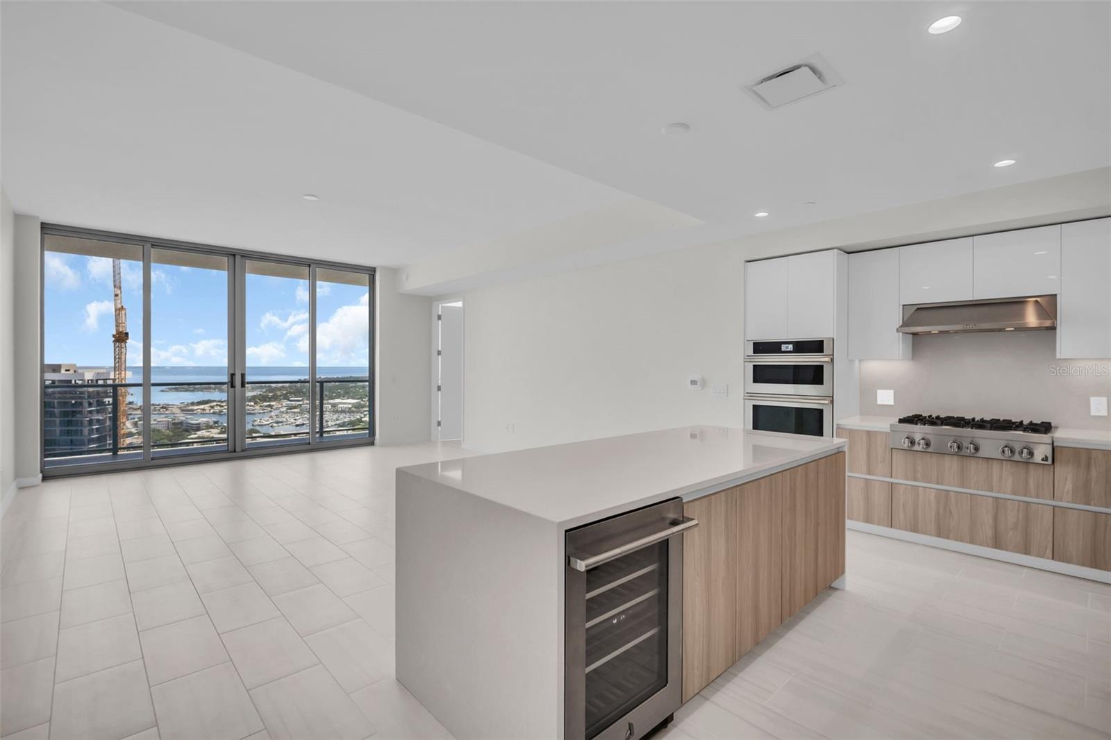 400 CENTRAL AVE #3603, ST PETERSBURG, FL, 33701