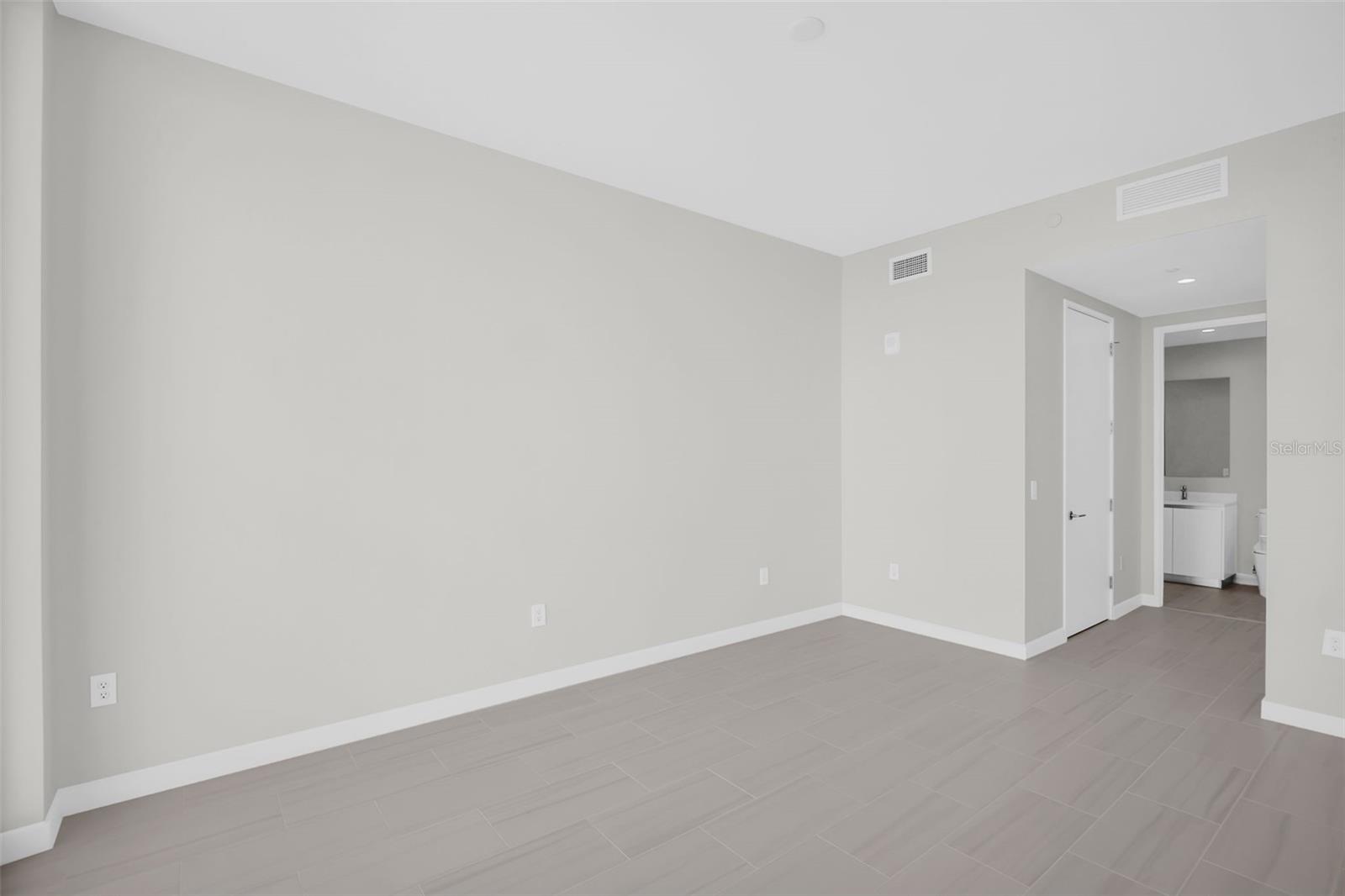 400 CENTRAL AVE #3603, ST PETERSBURG, FL, 33701