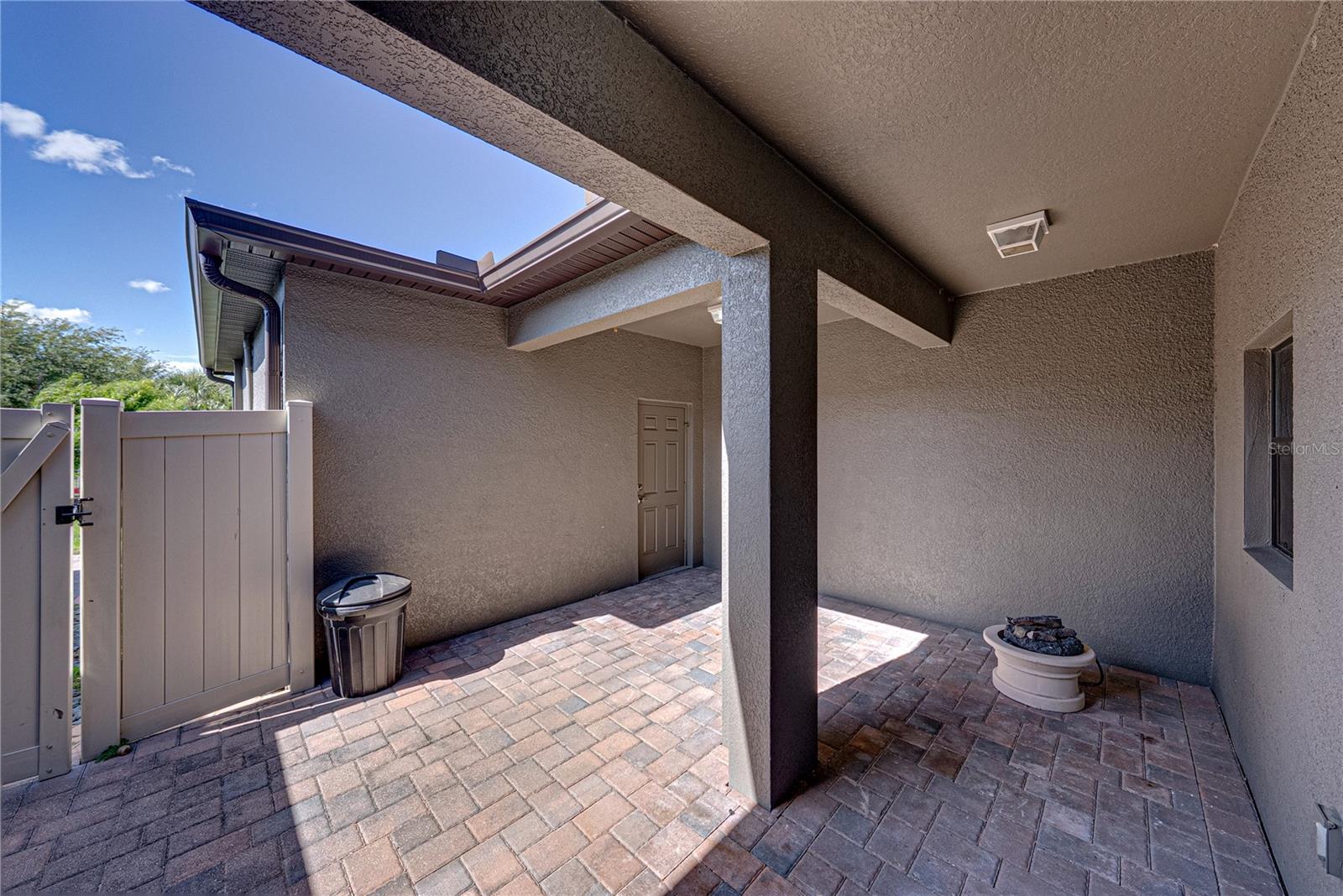 28647 TRANQUIL LAKE CIR, WESLEY CHAPEL, FL, 33543