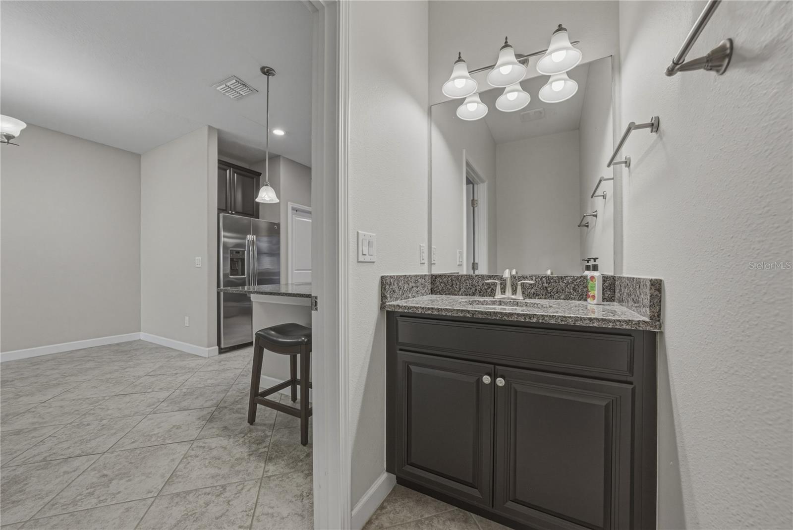 28647 TRANQUIL LAKE CIR, WESLEY CHAPEL, FL, 33543