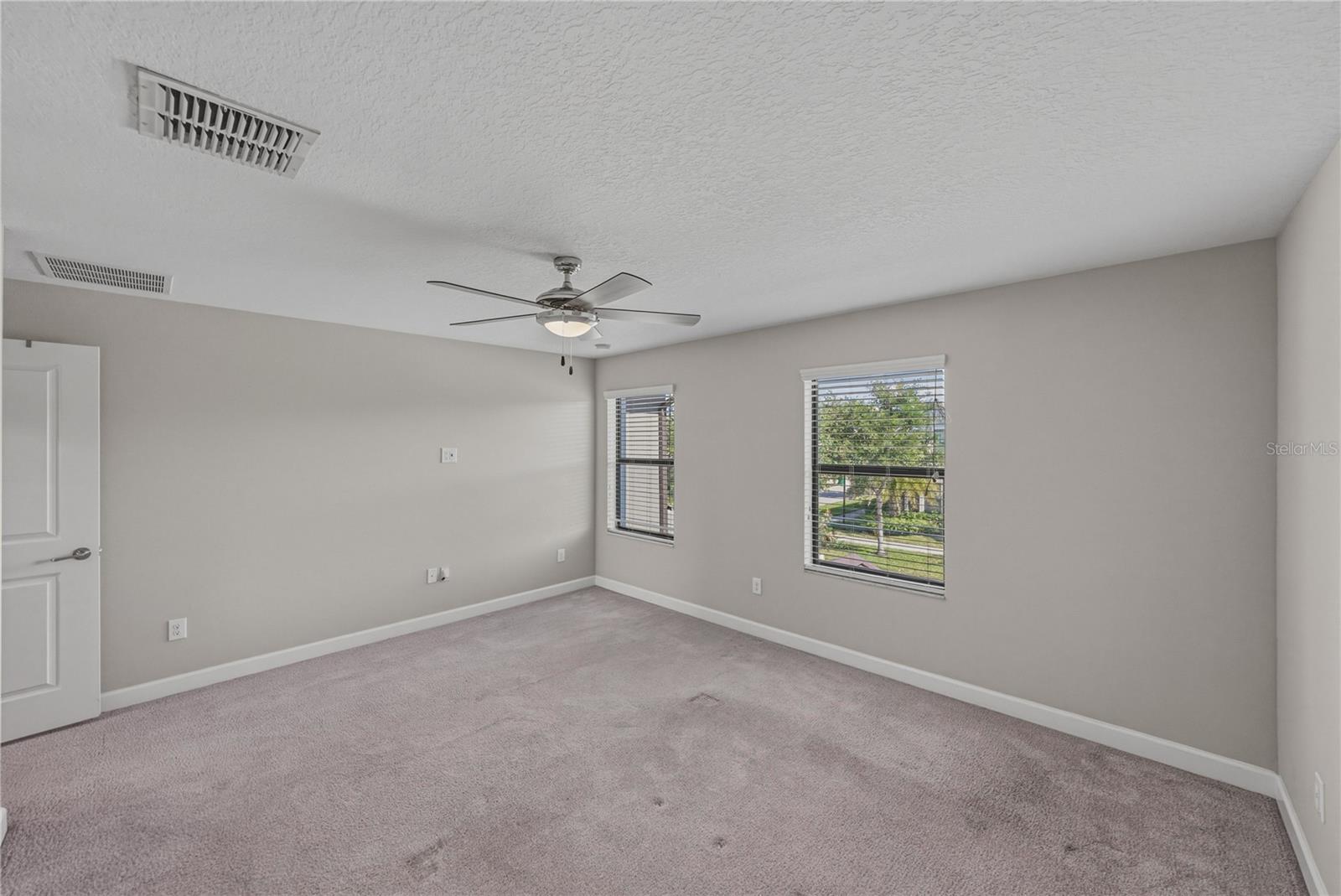 28647 TRANQUIL LAKE CIR, WESLEY CHAPEL, FL, 33543