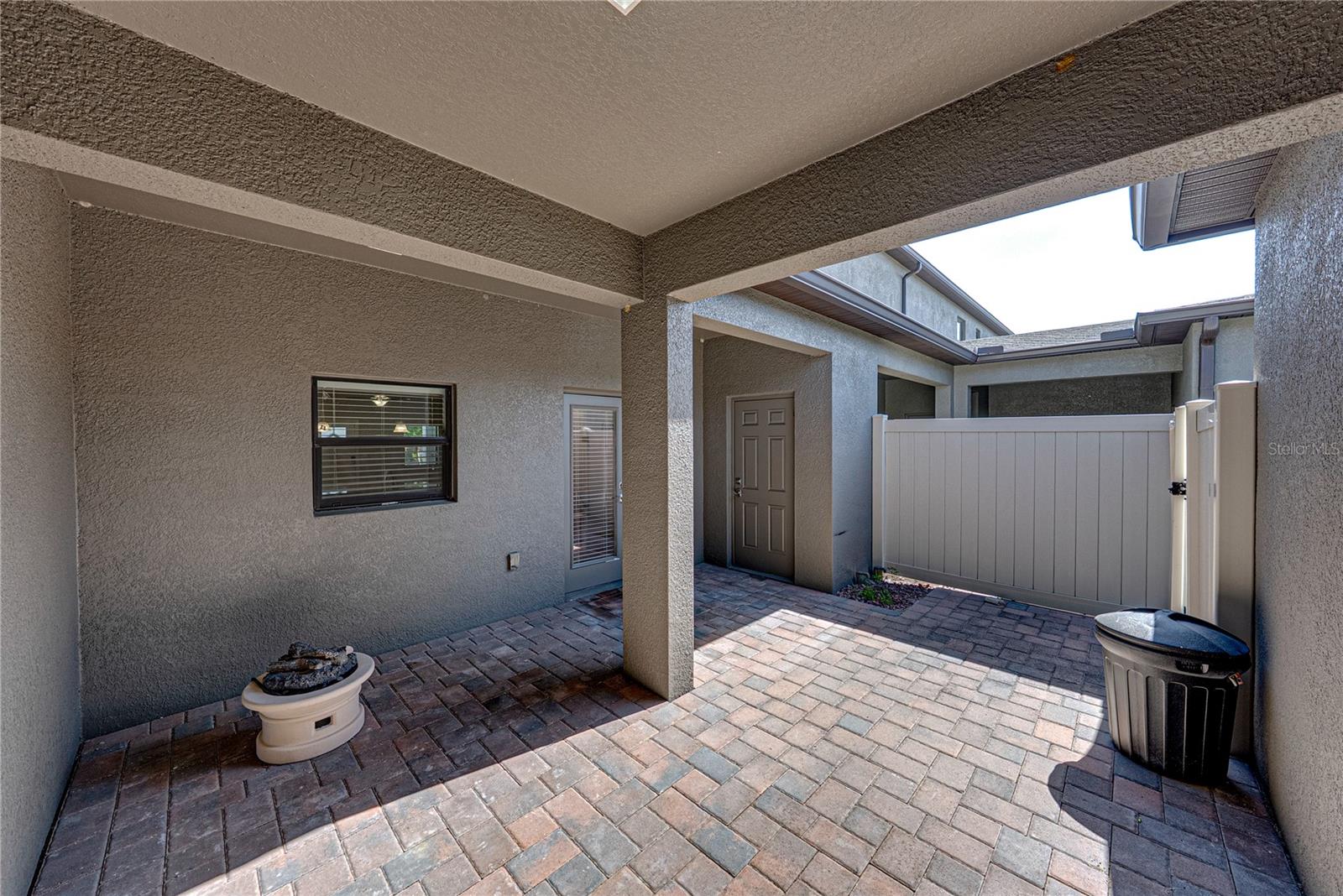 28647 TRANQUIL LAKE CIR, WESLEY CHAPEL, FL, 33543