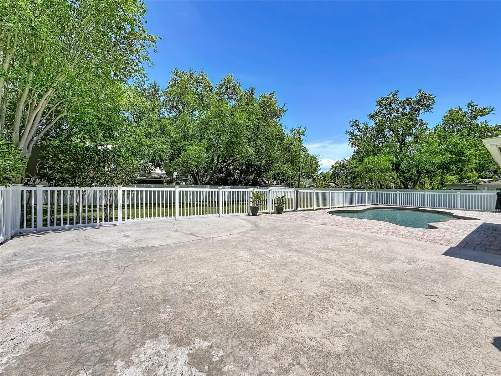 7306 16TH AVENUE NW, BRADENTON, FL, 34209