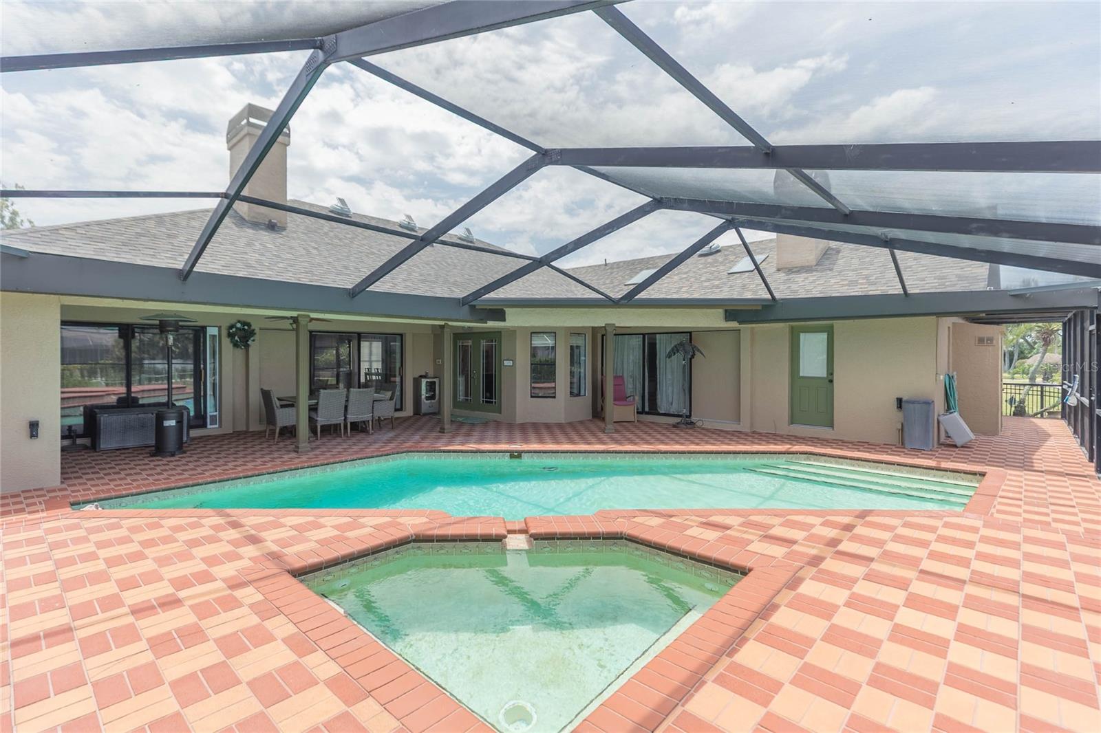 6602 SEABIRD WAY, APOLLO BEACH, FL, 33572