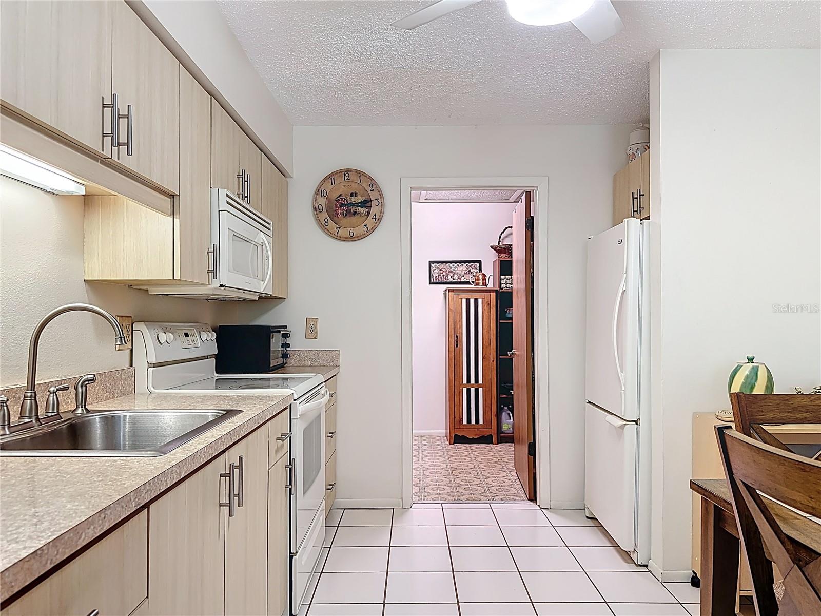 4229 66TH STREET CIR W #4229, BRADENTON, FL, 34209