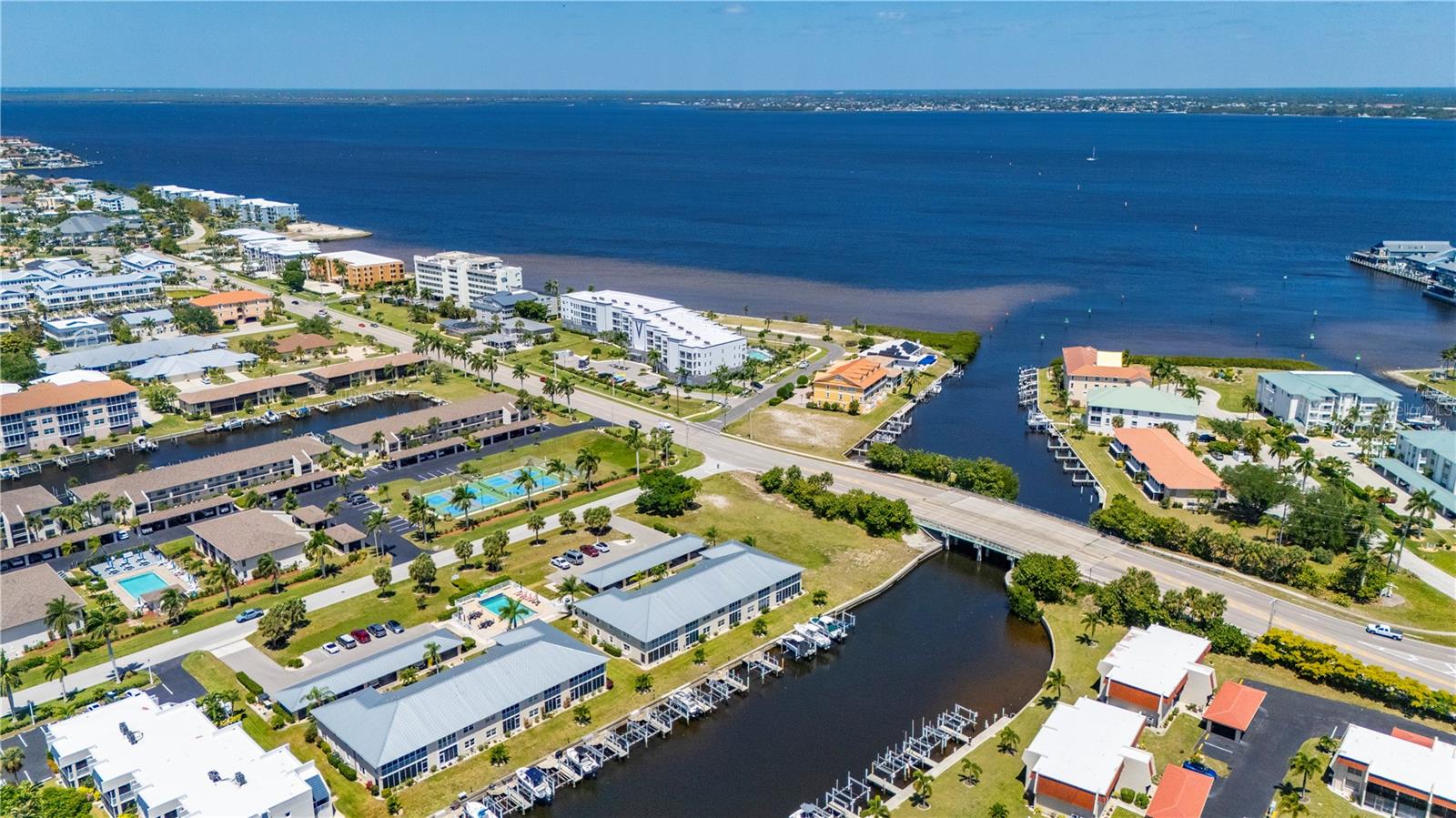 220 COLDEWAY DR #123, PUNTA GORDA, FL, 33950