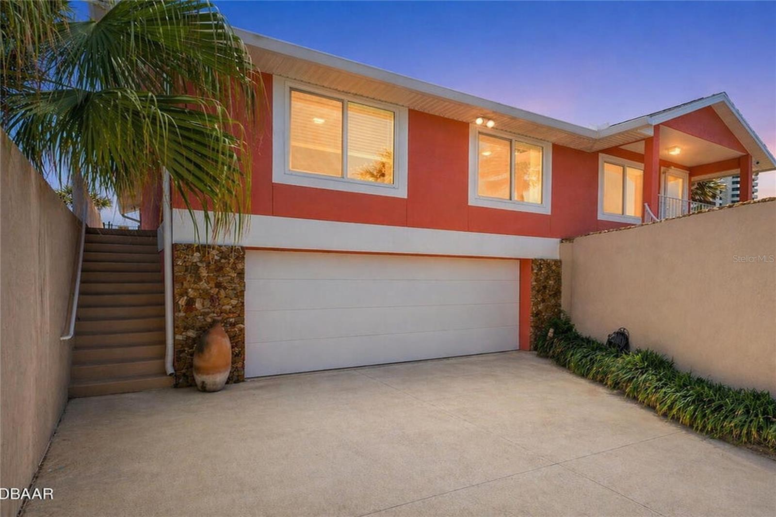 1504 N ATLANTIC AVE, DAYTONA BEACH, FL, 32118