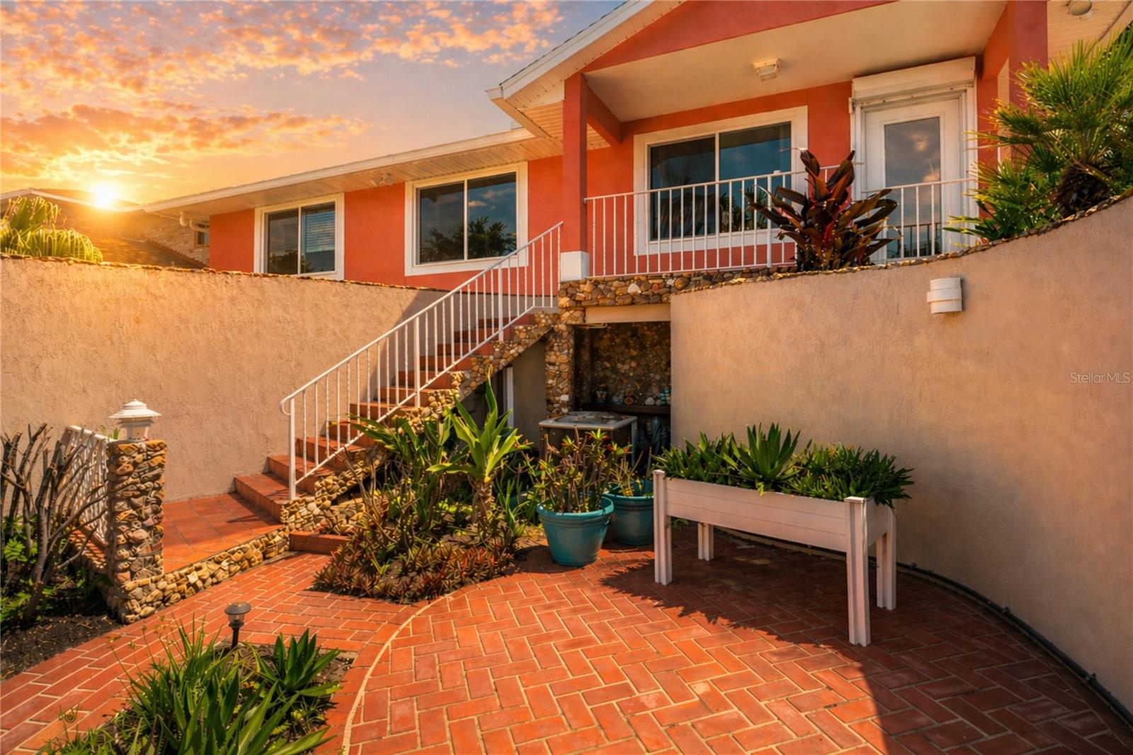 1504 N ATLANTIC AVE, DAYTONA BEACH, FL, 32118