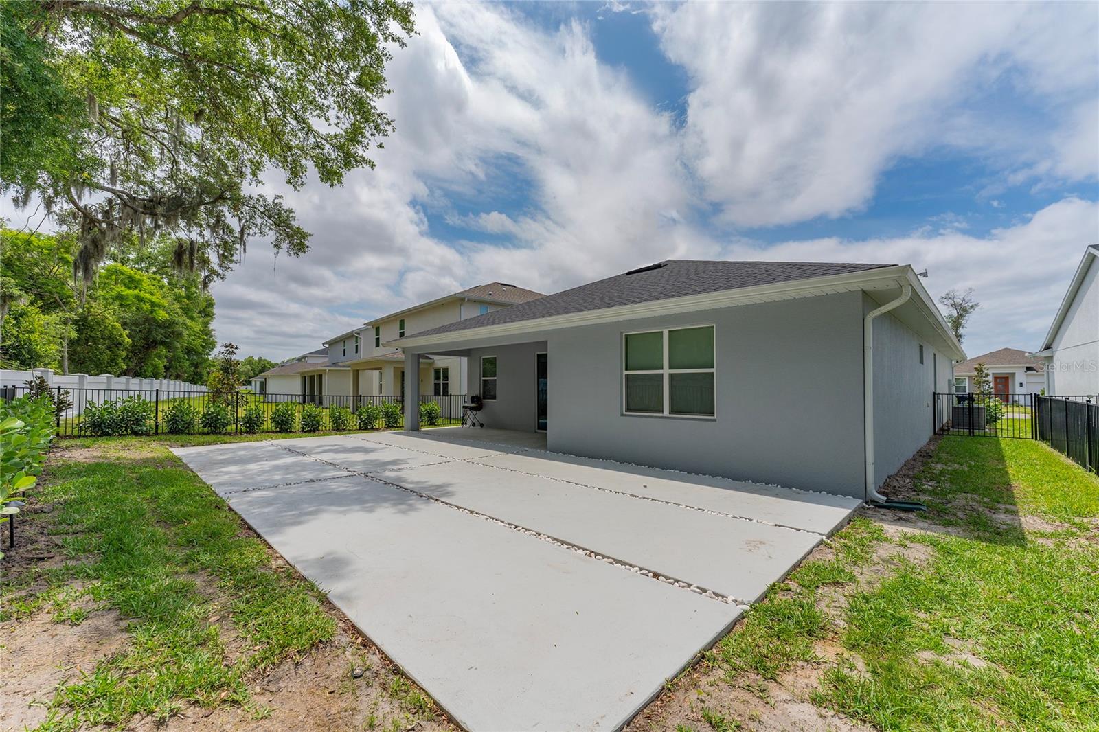 81 OVERLEAF LN, ORLANDO, FL, 32839