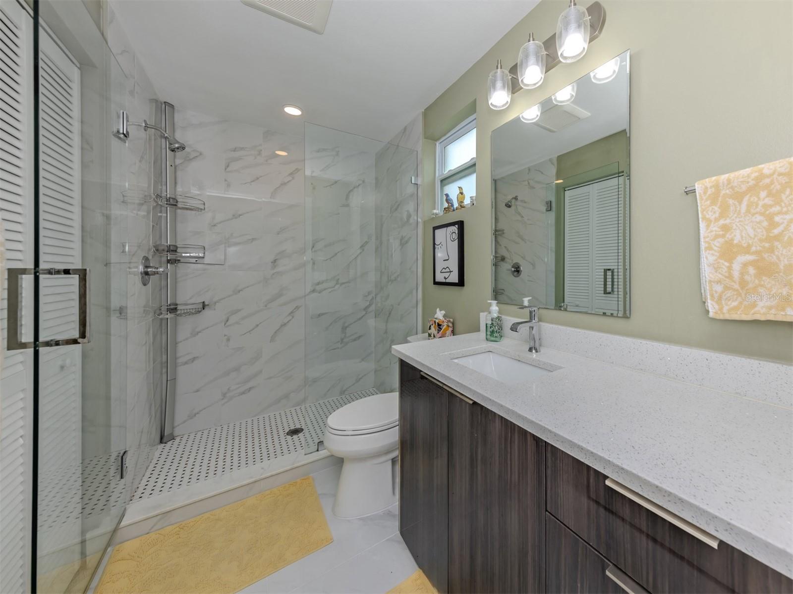 200 GARDENS EDGE DR #212, VENICE, FL, 34285