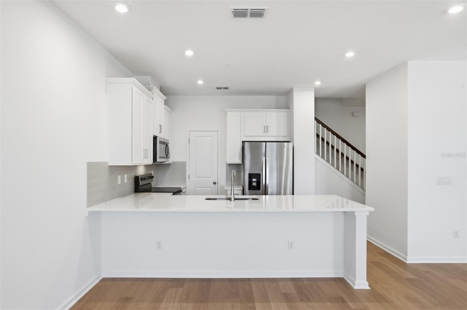 10063 GAZEBO ALY, ORLANDO, FL, 32832