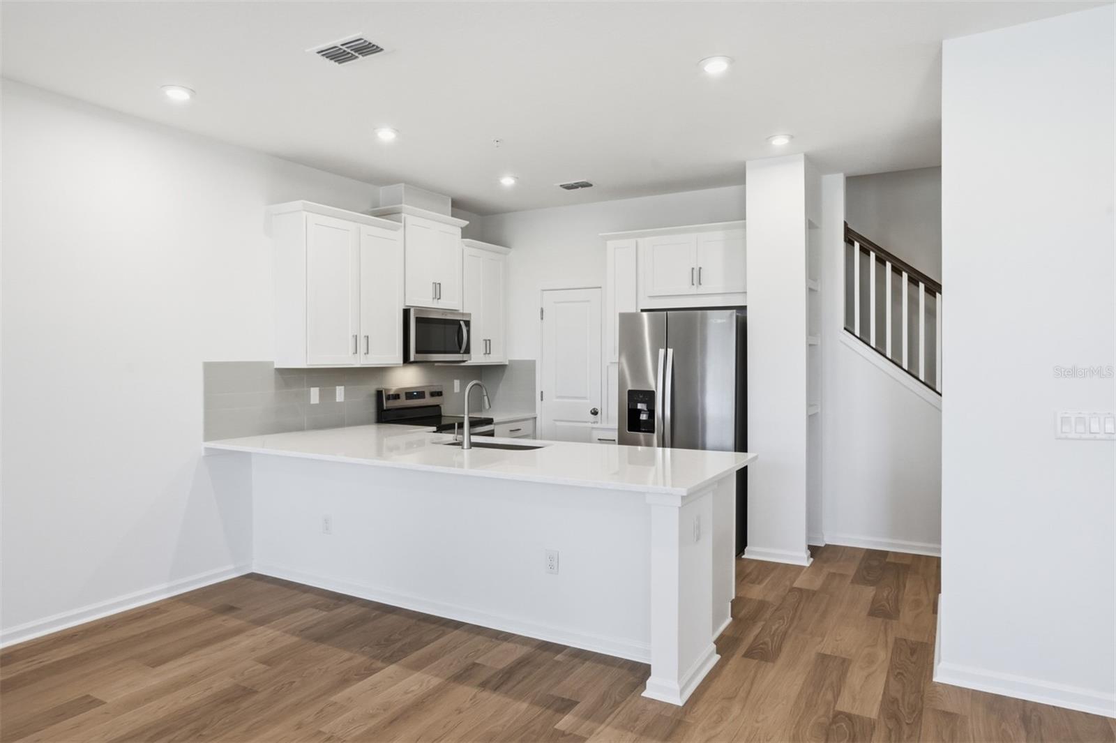 10063 GAZEBO ALY, ORLANDO, FL, 32832