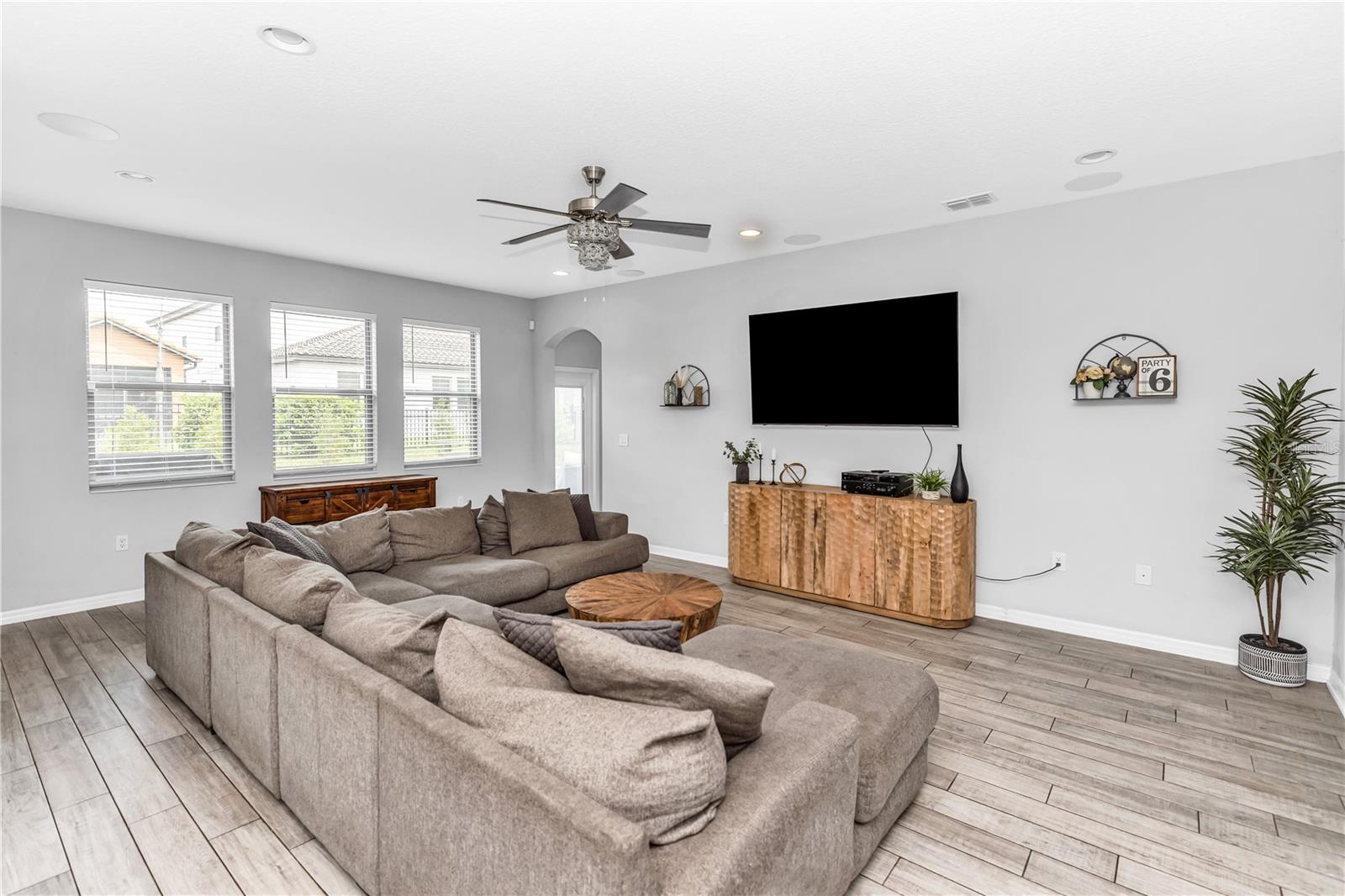 239 LUGANO WAY, DEBARY, FL, 32713