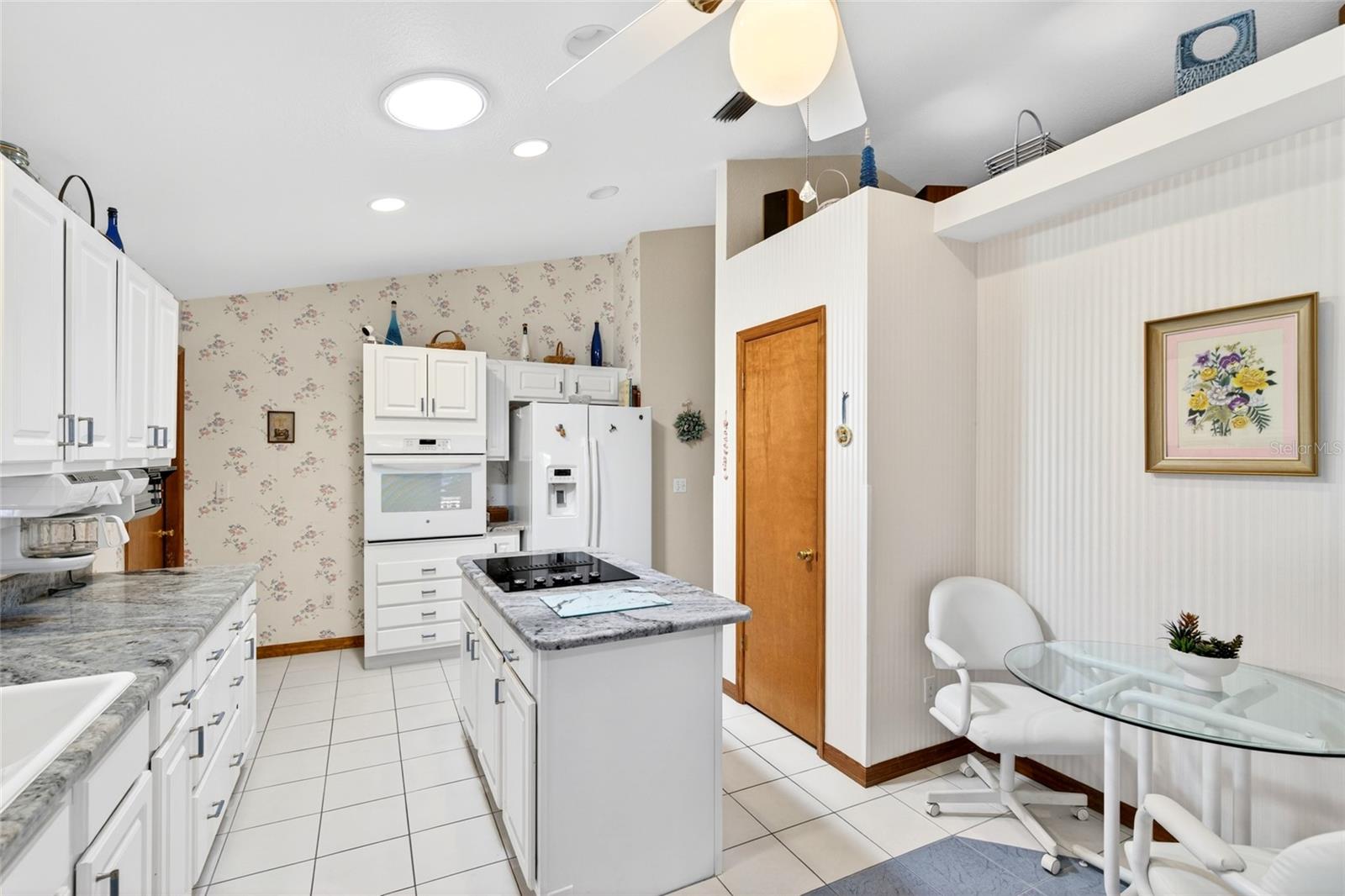 64 BAHIA TRACE CIR, OCALA, FL, 34472