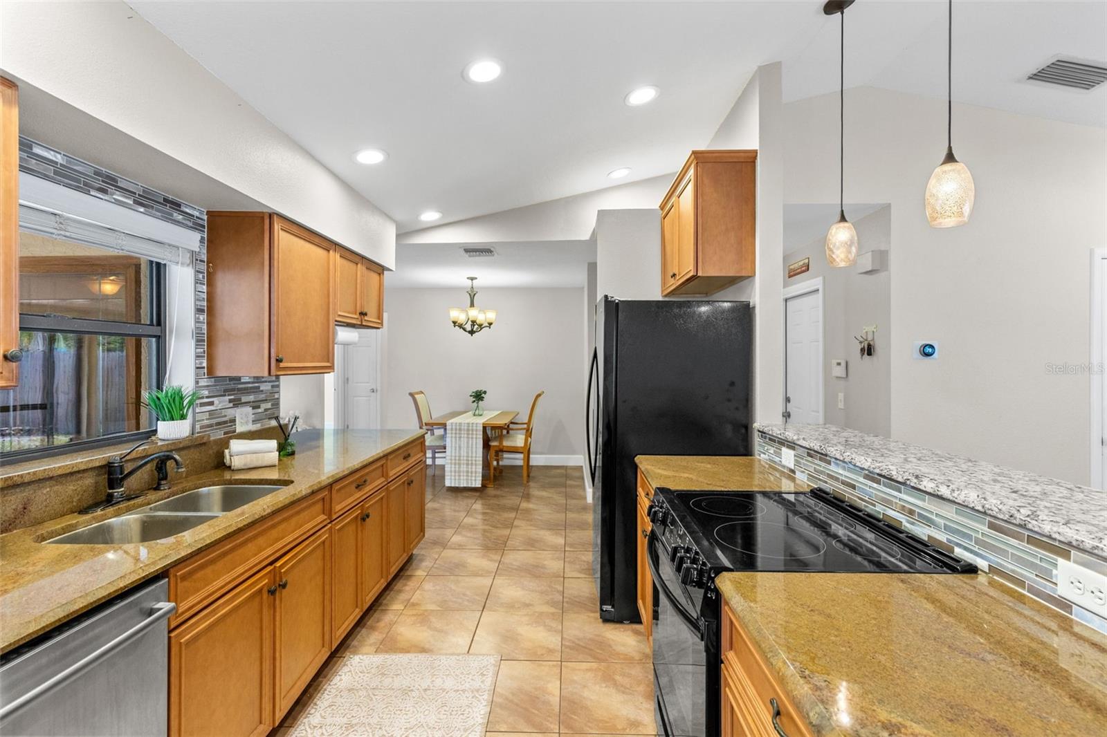 1049 DISHMAN LOOP, OVIEDO, FL, 32765