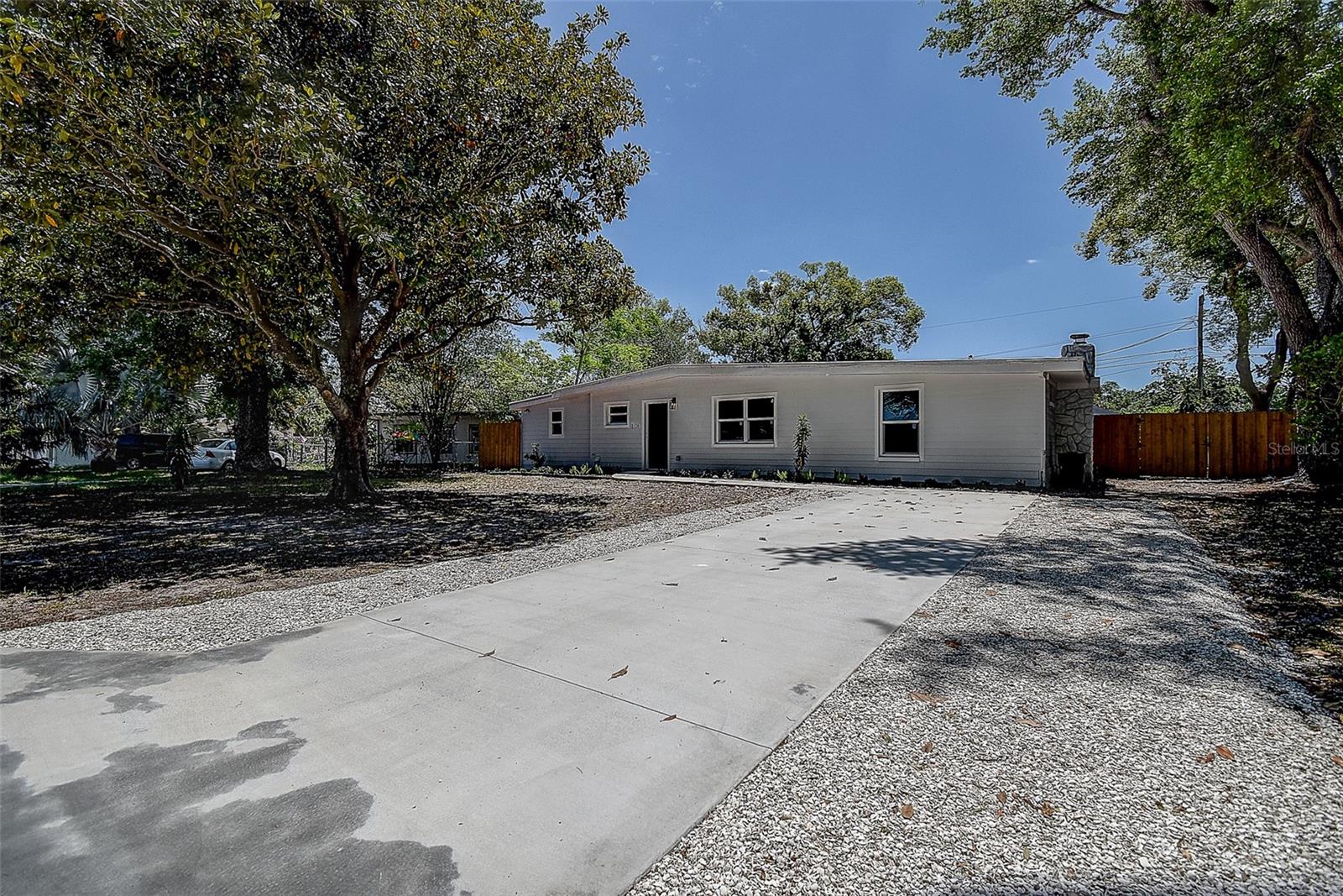 8420 GERBERA AVE, SEMINOLE, FL, 33777