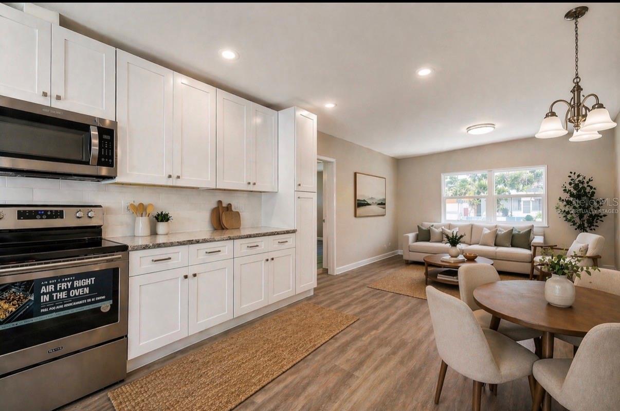 8420 GERBERA AVE, SEMINOLE, FL, 33777