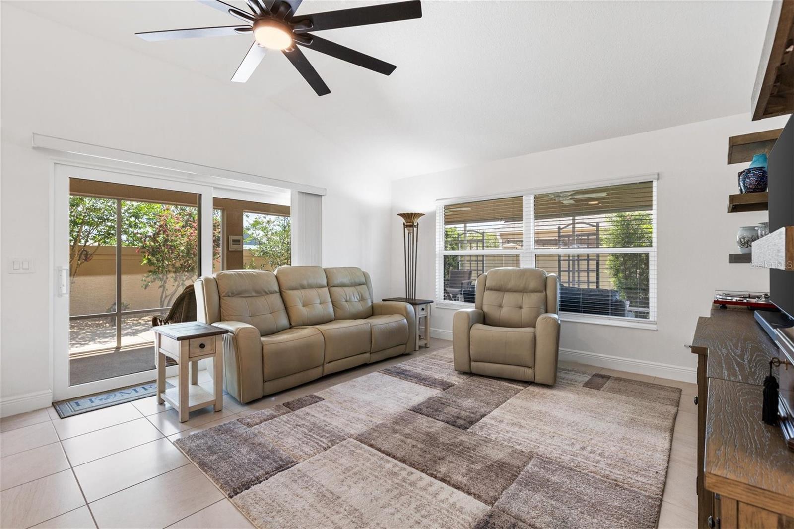 5554 MILLICAN AVE, THE VILLAGES, FL, 32163