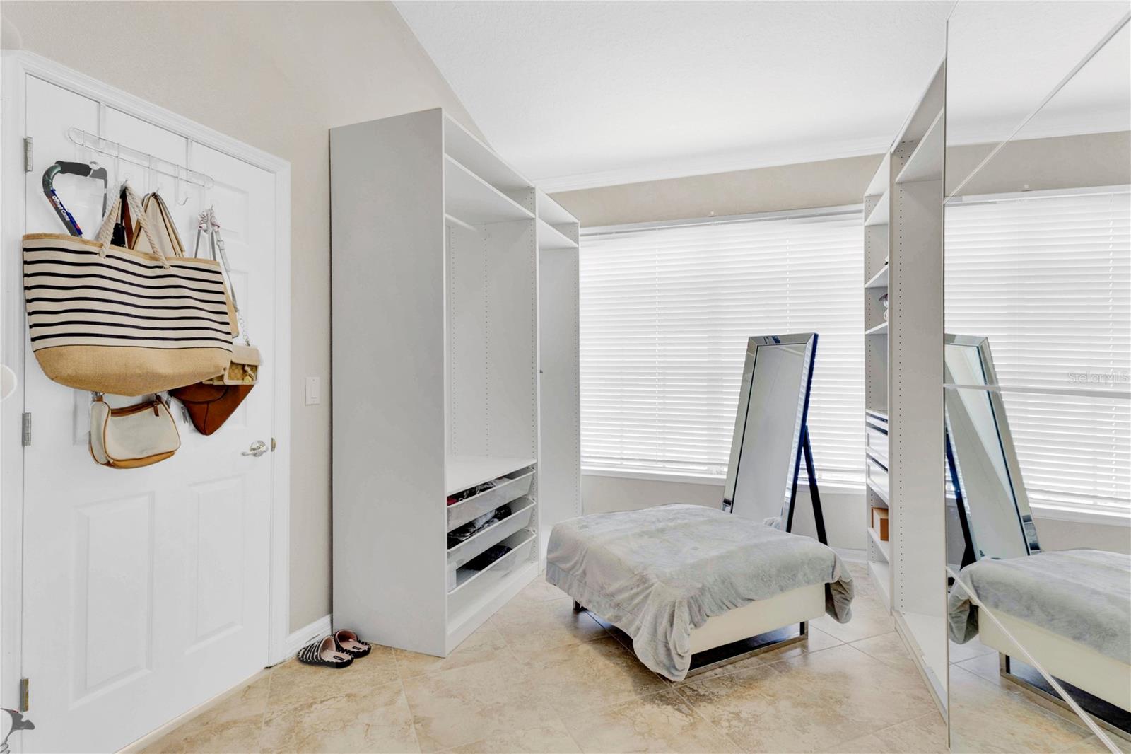 2056 AUTUMN VIEW DR, ORLANDO, FL, 32825