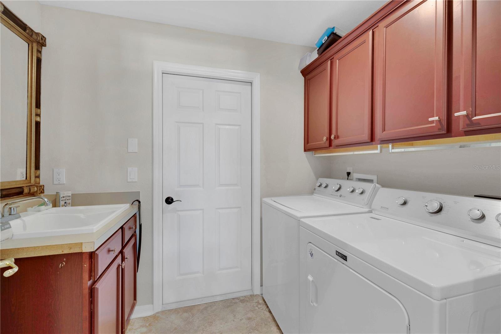 2056 AUTUMN VIEW DR, ORLANDO, FL, 32825