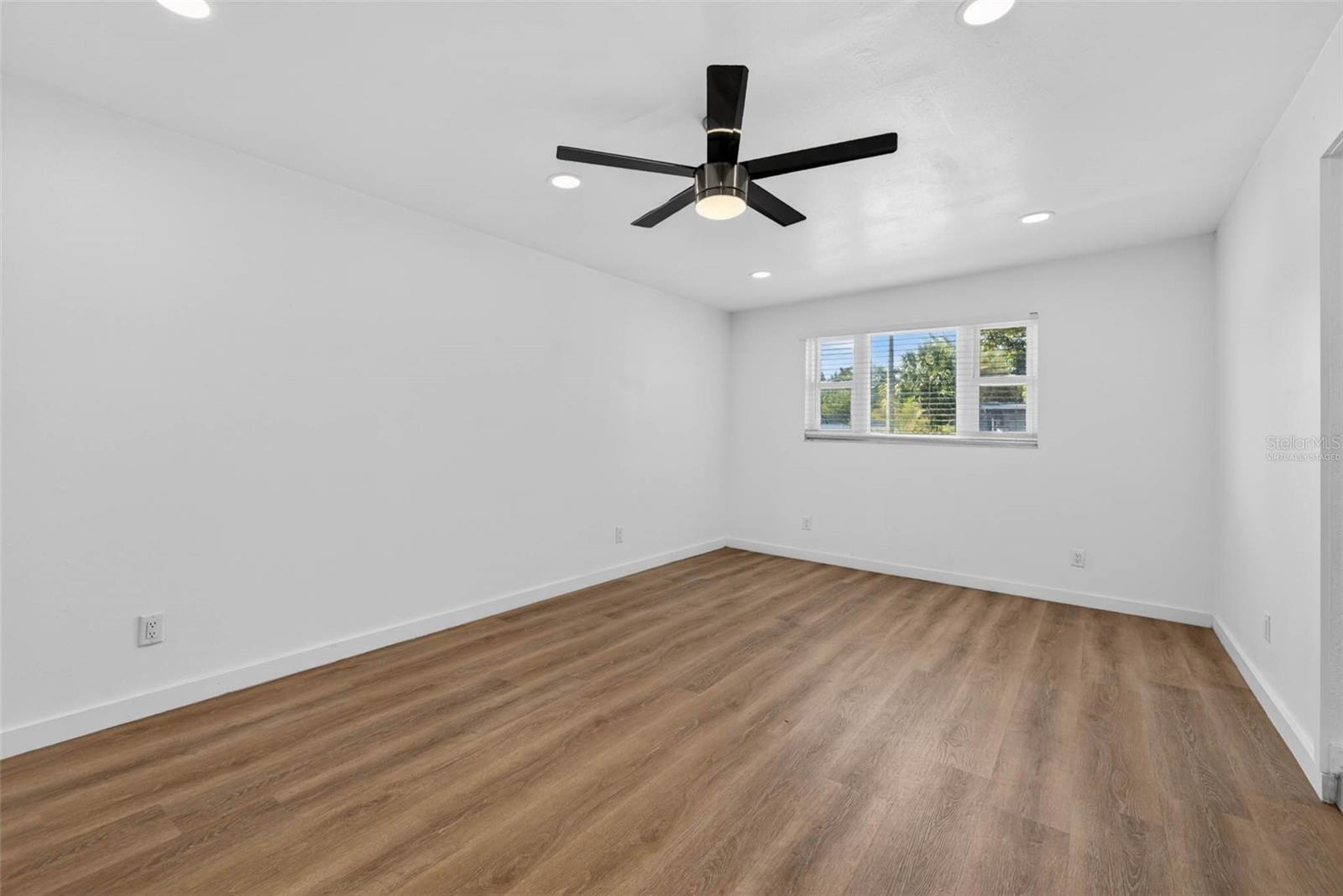 4413 W ROGERS AVE, TAMPA, FL, 33611