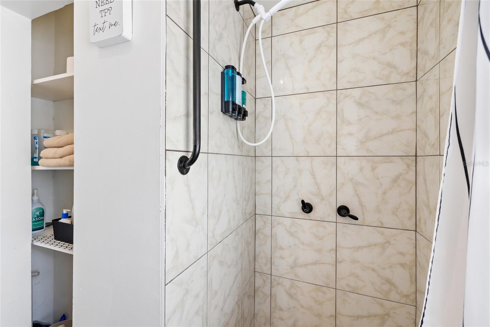 8707 N ASHLEY ST, TAMPA, FL, 33604