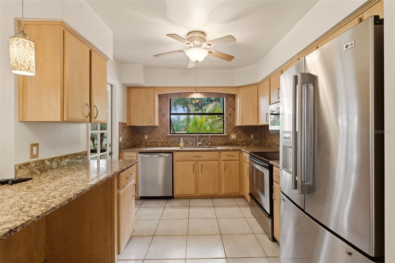 205 ANGELES RD, DEBARY, FL, 32713