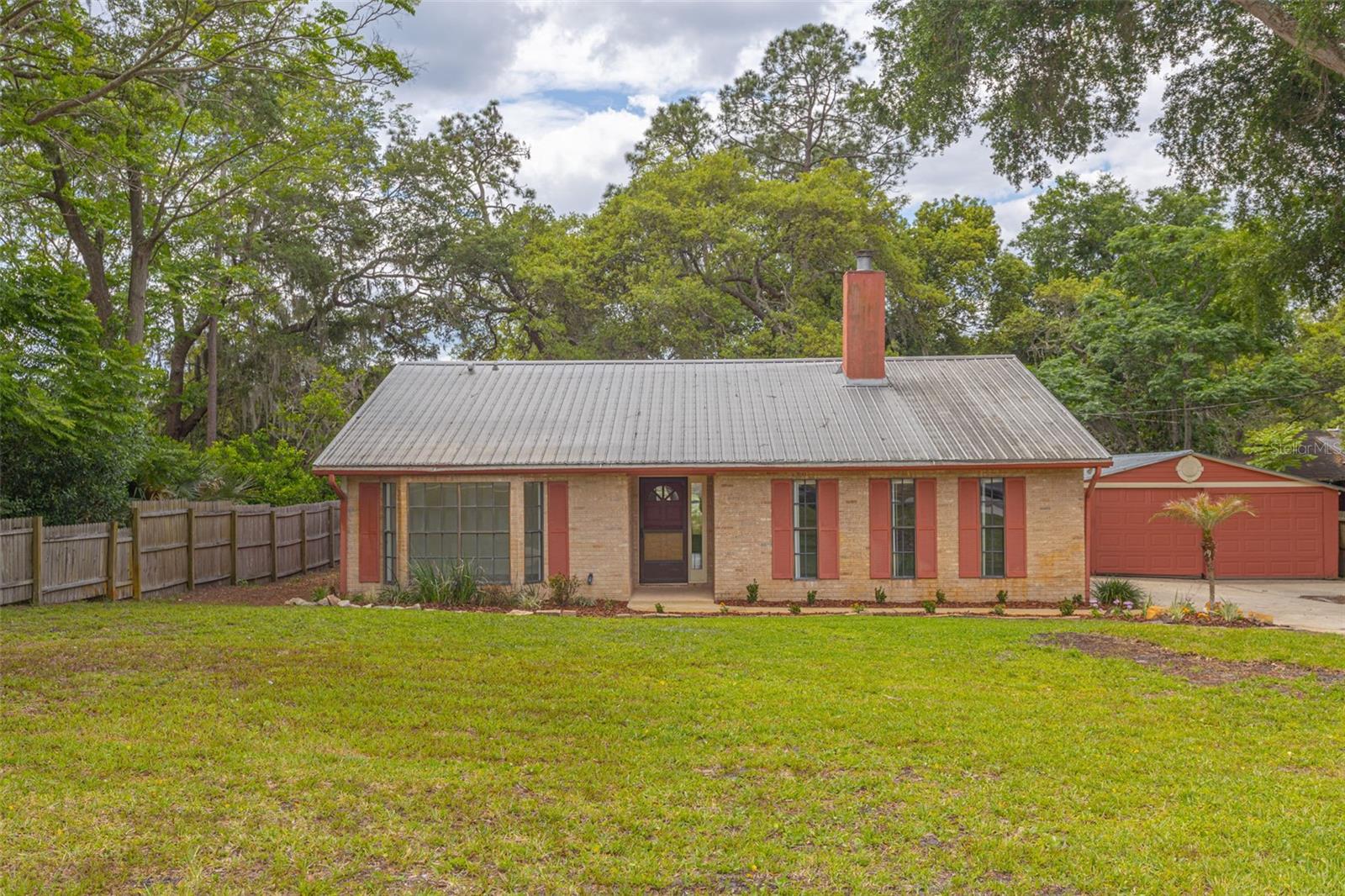 205 ANGELES RD, DEBARY, FL, 32713