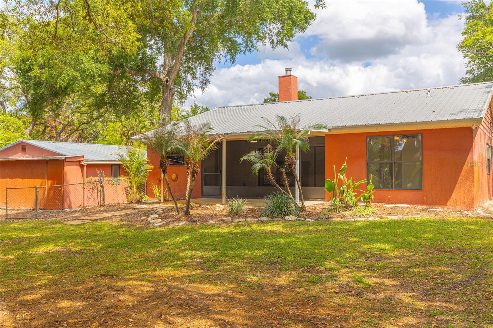 205 ANGELES RD, DEBARY, FL, 32713