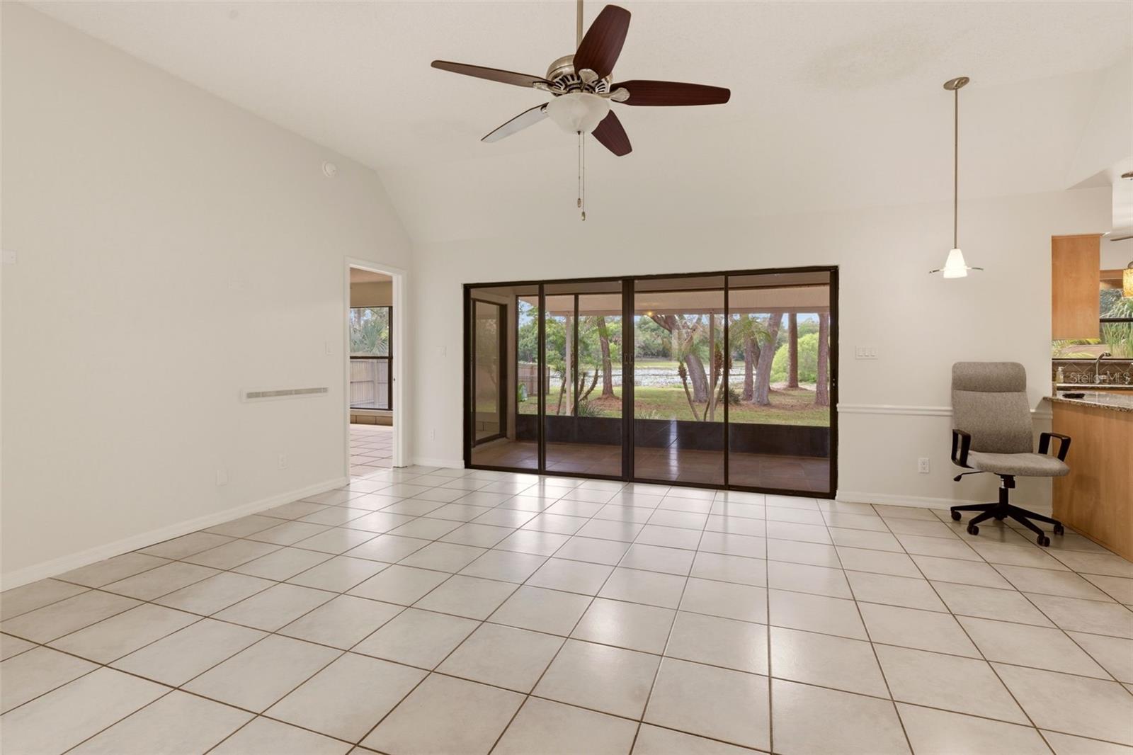 205 ANGELES RD, DEBARY, FL, 32713