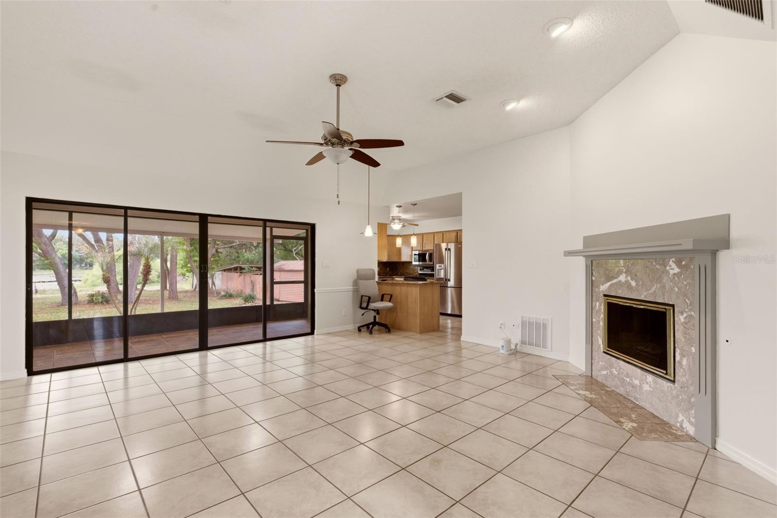 205 ANGELES RD, DEBARY, FL, 32713