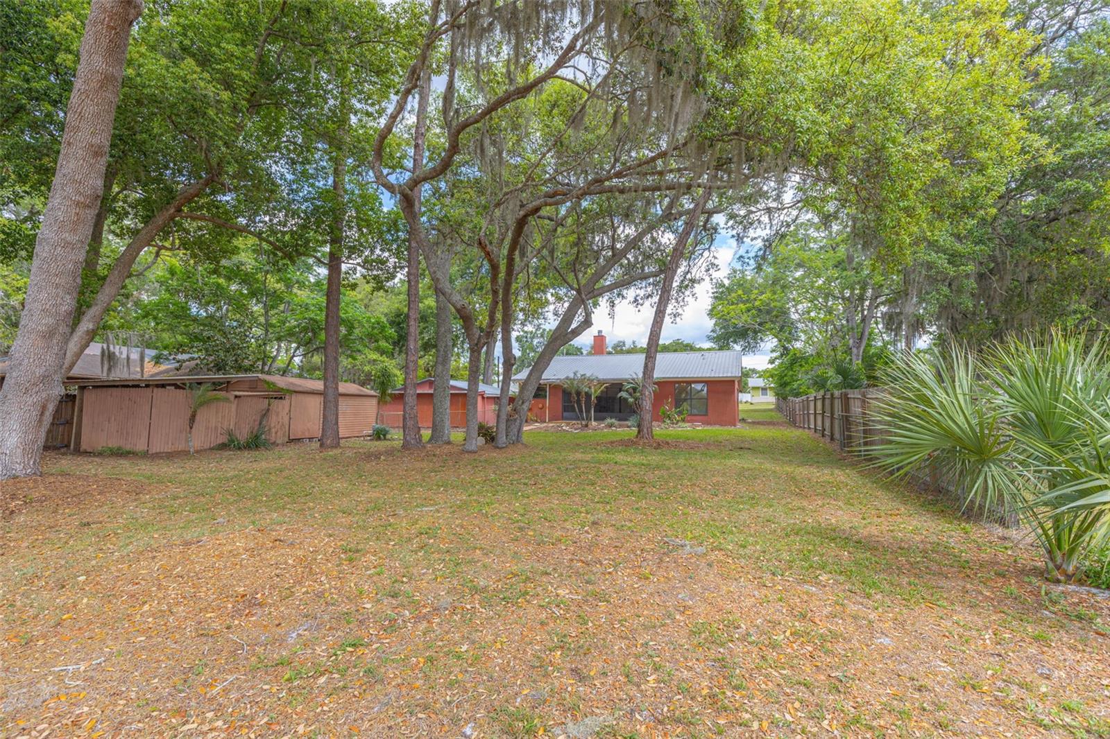 205 ANGELES RD, DEBARY, FL, 32713