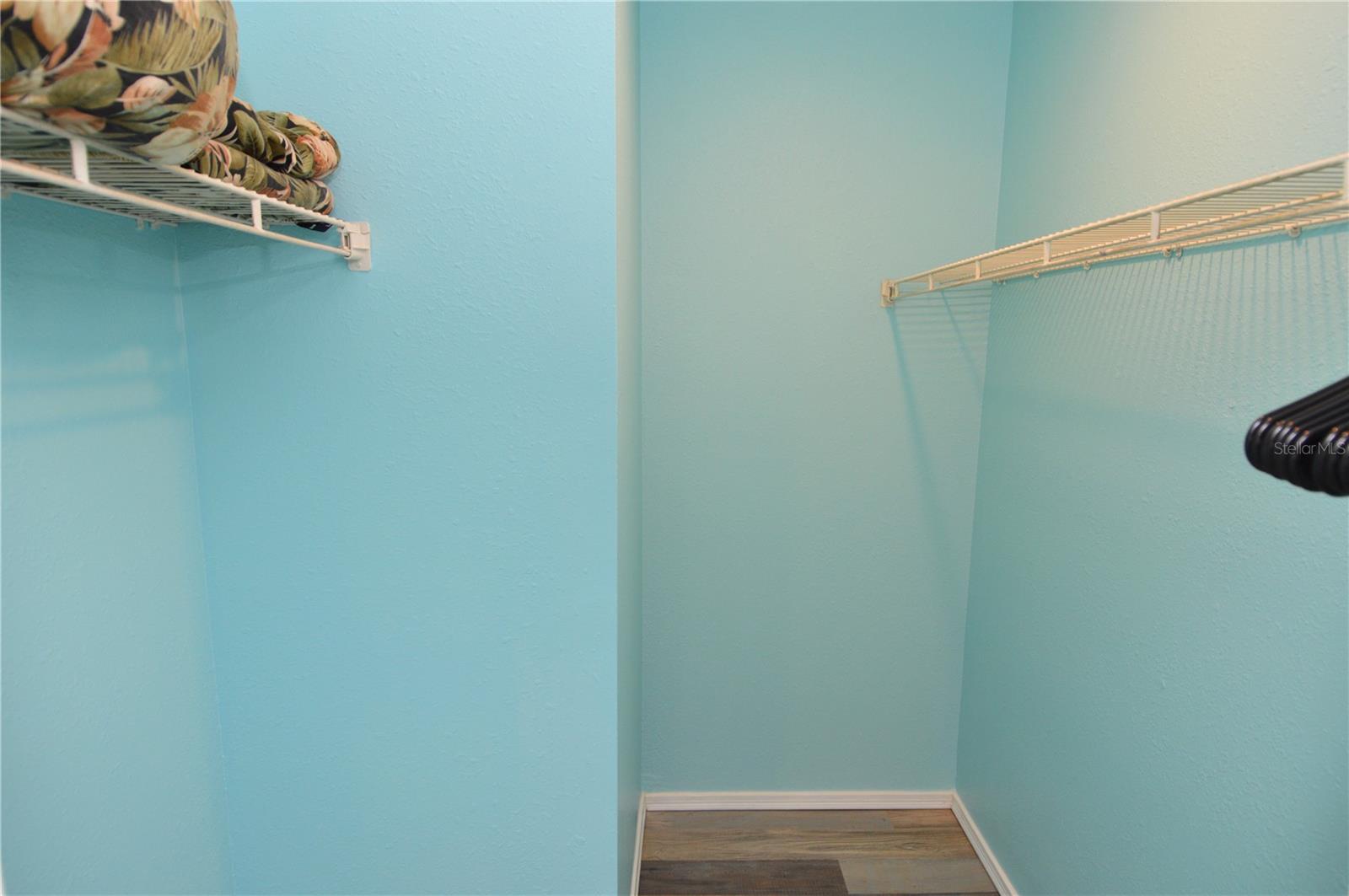 1400 GANDY BLVD N #207, ST PETERSBURG, FL, 33702