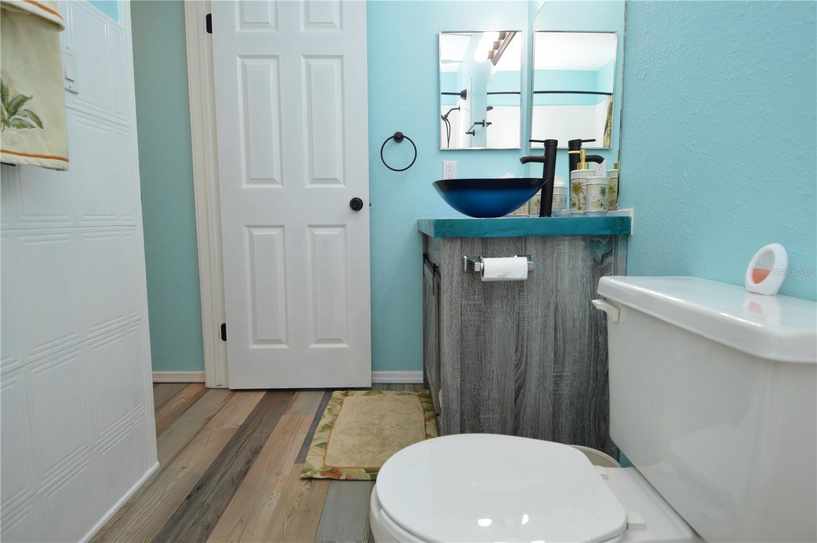 1400 GANDY BLVD N #207, ST PETERSBURG, FL, 33702