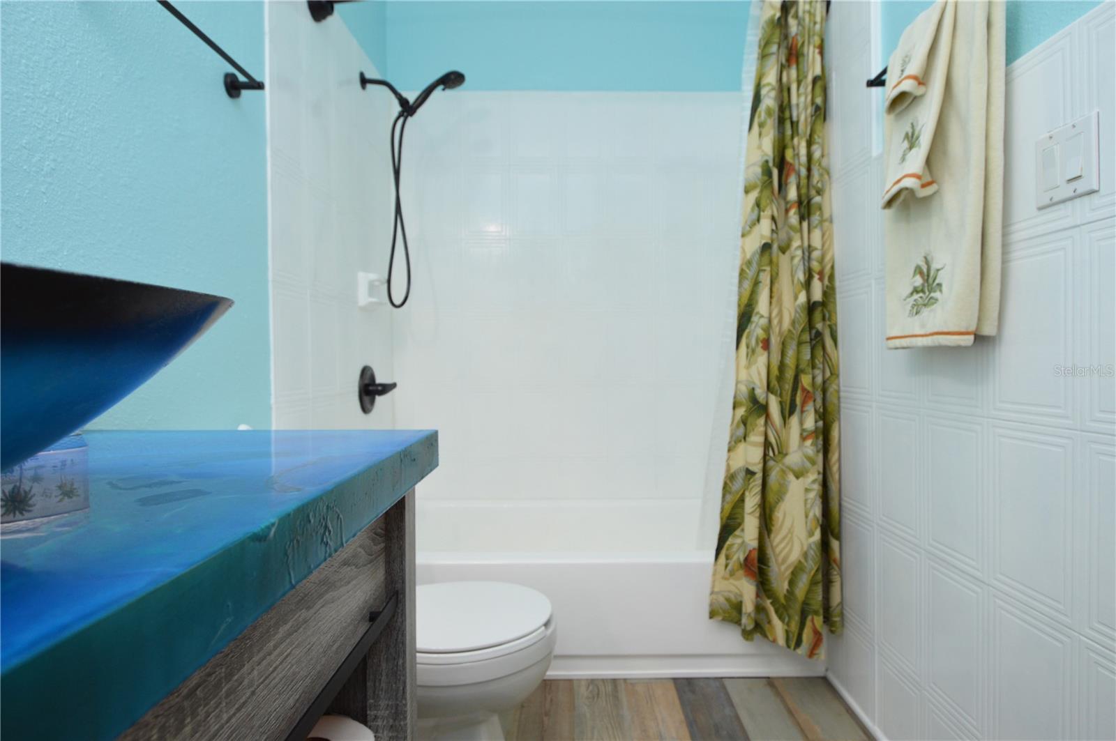 1400 GANDY BLVD N #207, ST PETERSBURG, FL, 33702