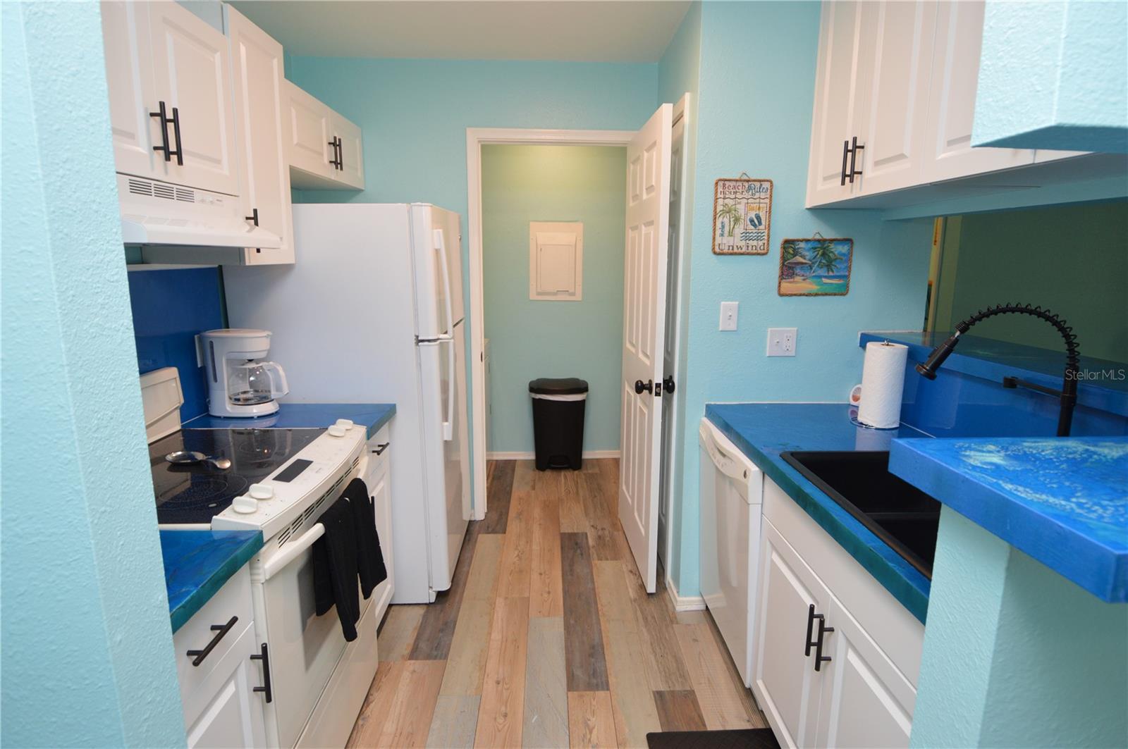 1400 GANDY BLVD N #207, ST PETERSBURG, FL, 33702