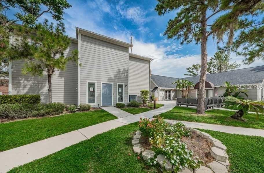 1400 GANDY BLVD N #207, ST PETERSBURG, FL, 33702