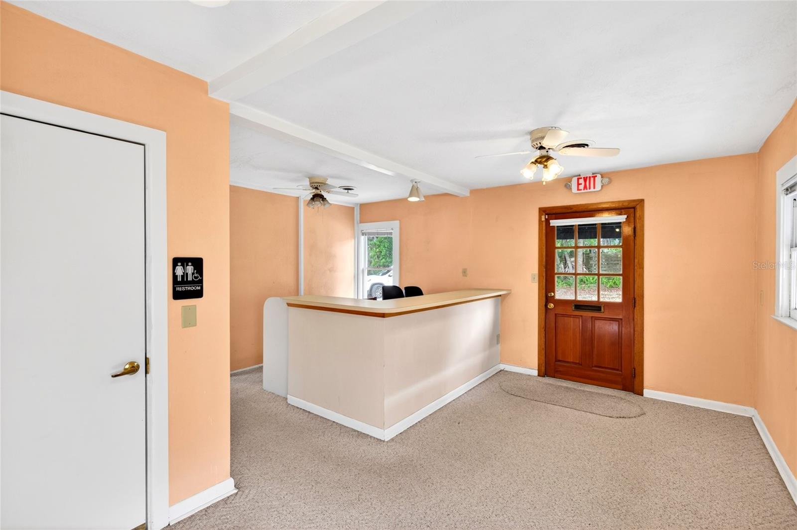 1266 E SILVER SPRINGS BLVD, OCALA, FL, 34470